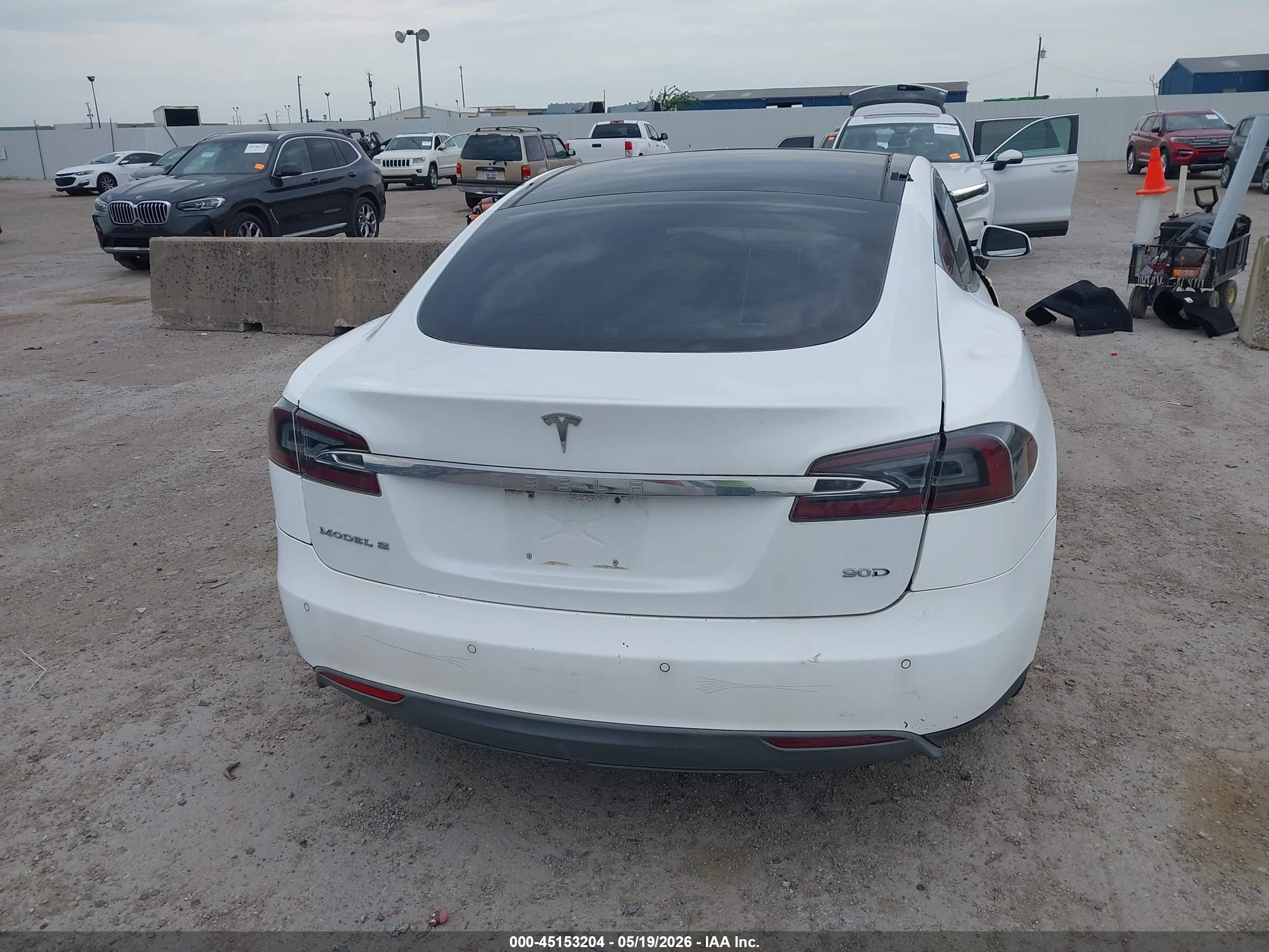 2014 Tesla Model S P85 Белый vin: 5YJSA1H1XEFP32685