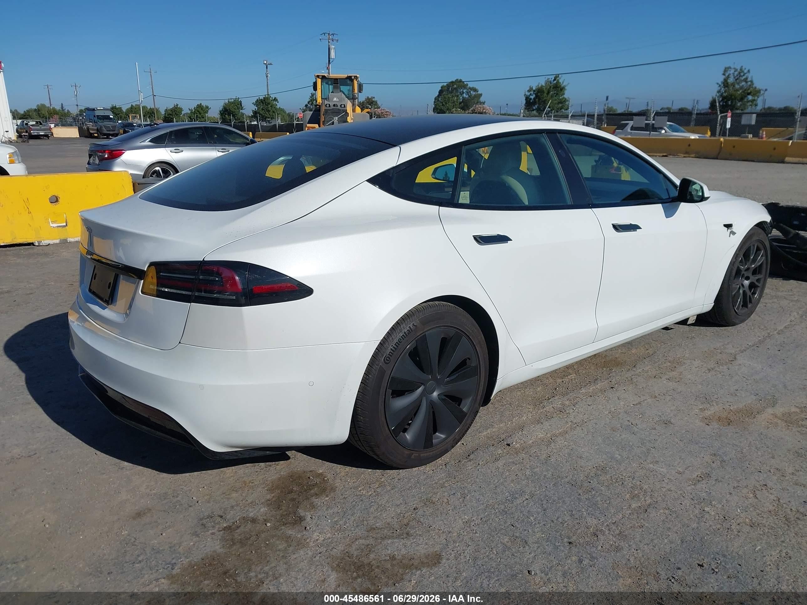 2015 Tesla Model S 70d/85d/p85d Gray vin: 5YJSA1H20FF100272