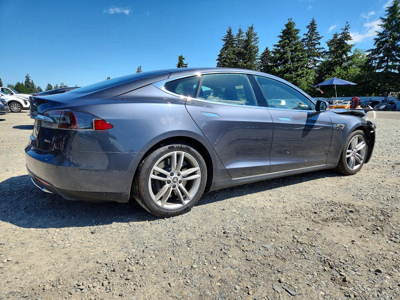 2015 Tesla Model S 85d Gray vin: 5YJSA1H20FFP70307