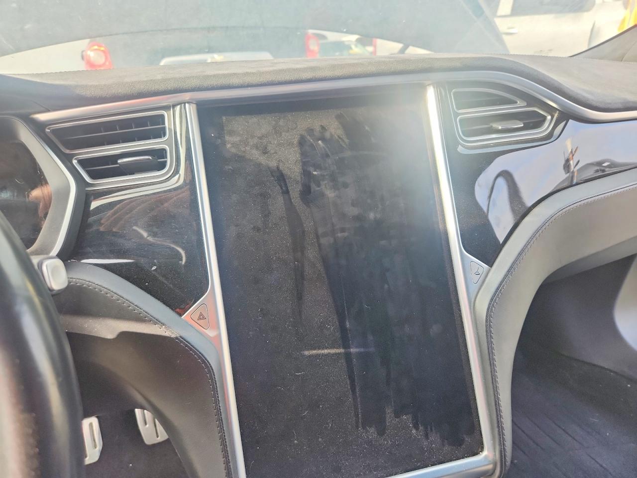 2014 Tesla Model S Black vin: 5YJSA1H21EFP62246