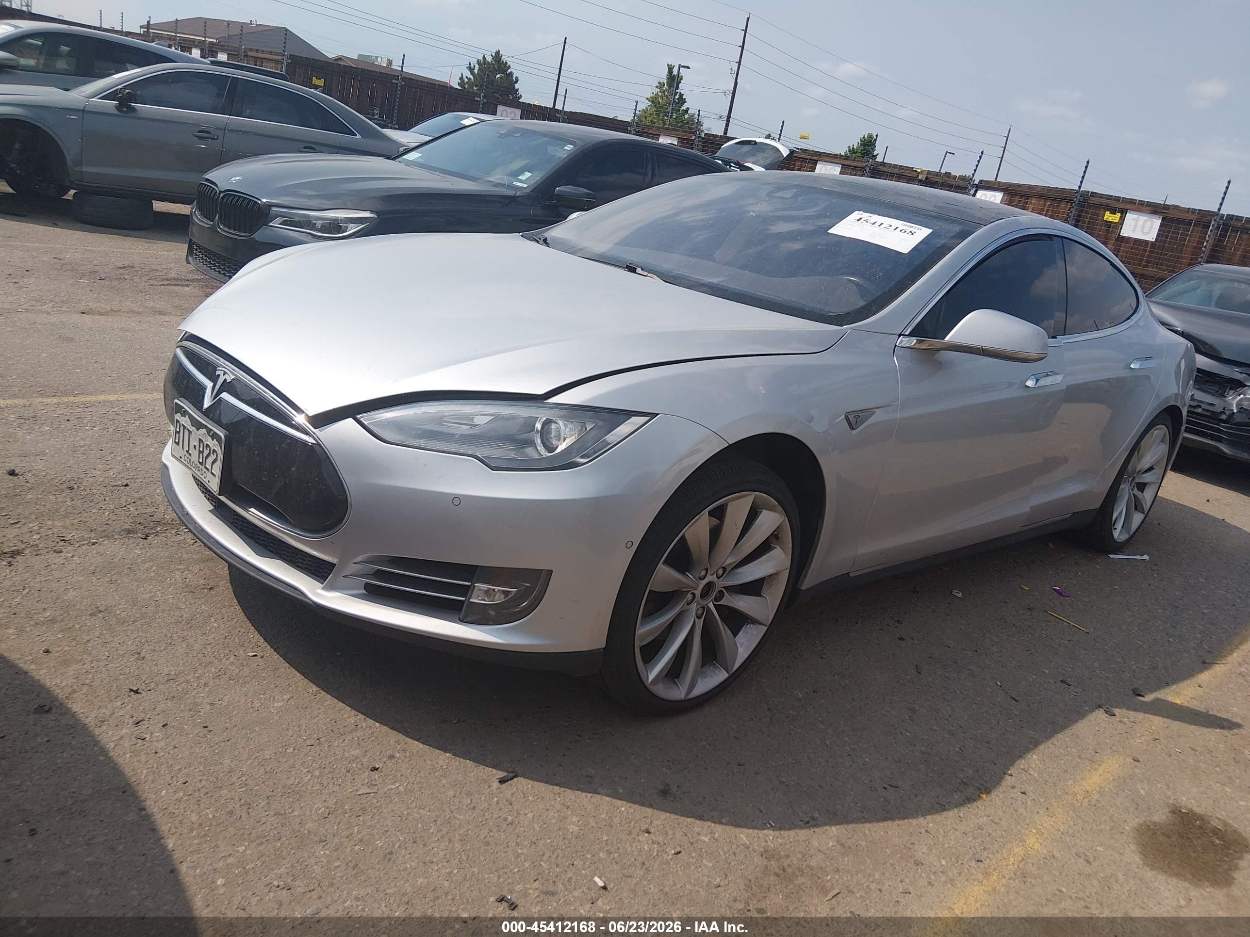 2015 Tesla Model S 70d/85d/p85d Silver vin: 5YJSA1H21FFP67366