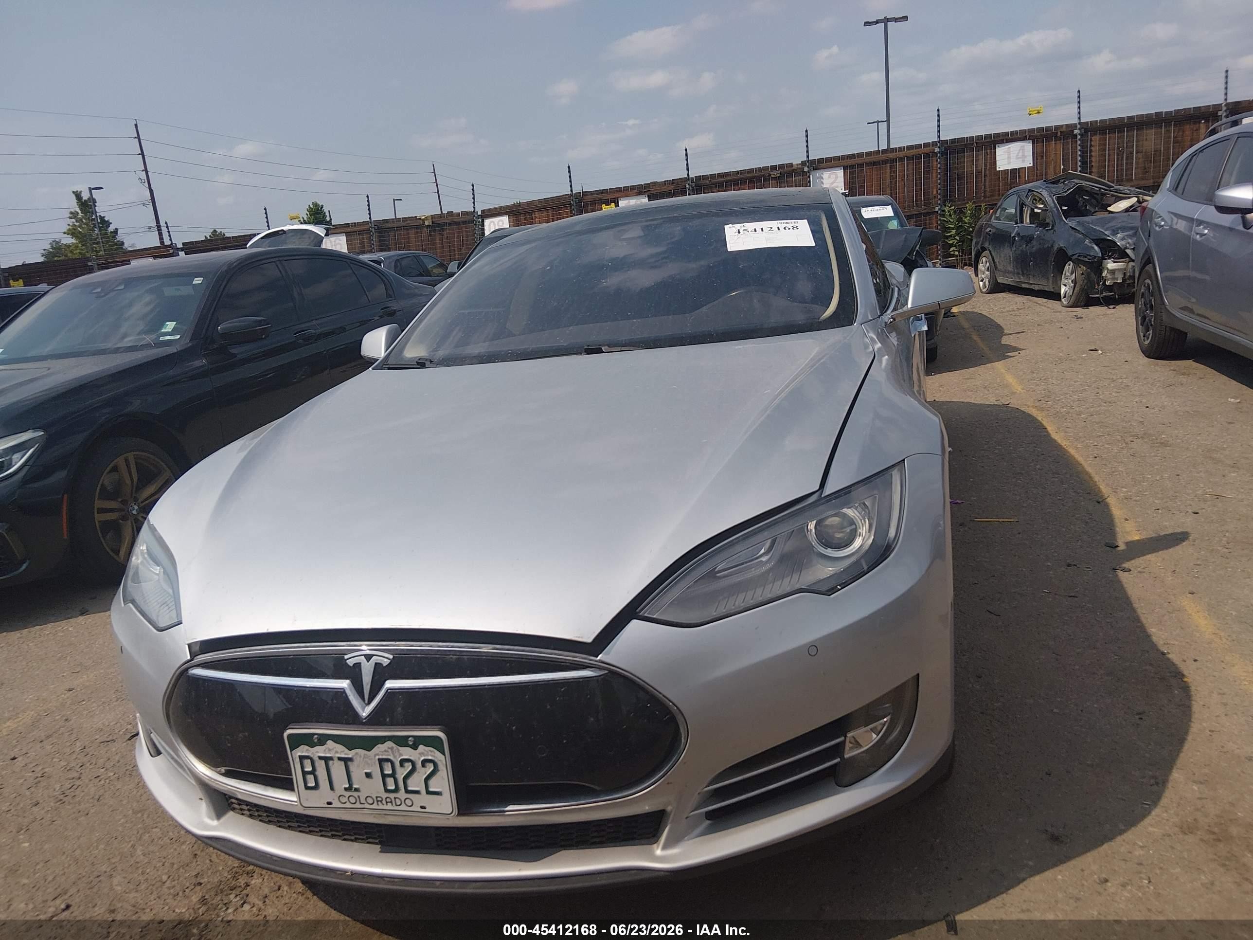 2015 Tesla Model S 70d/85d/p85d Silver vin: 5YJSA1H21FFP67366