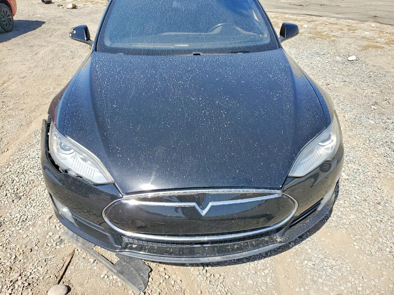 2015 Tesla Model S 85d Black vin: 5YJSA1H21FFP68131