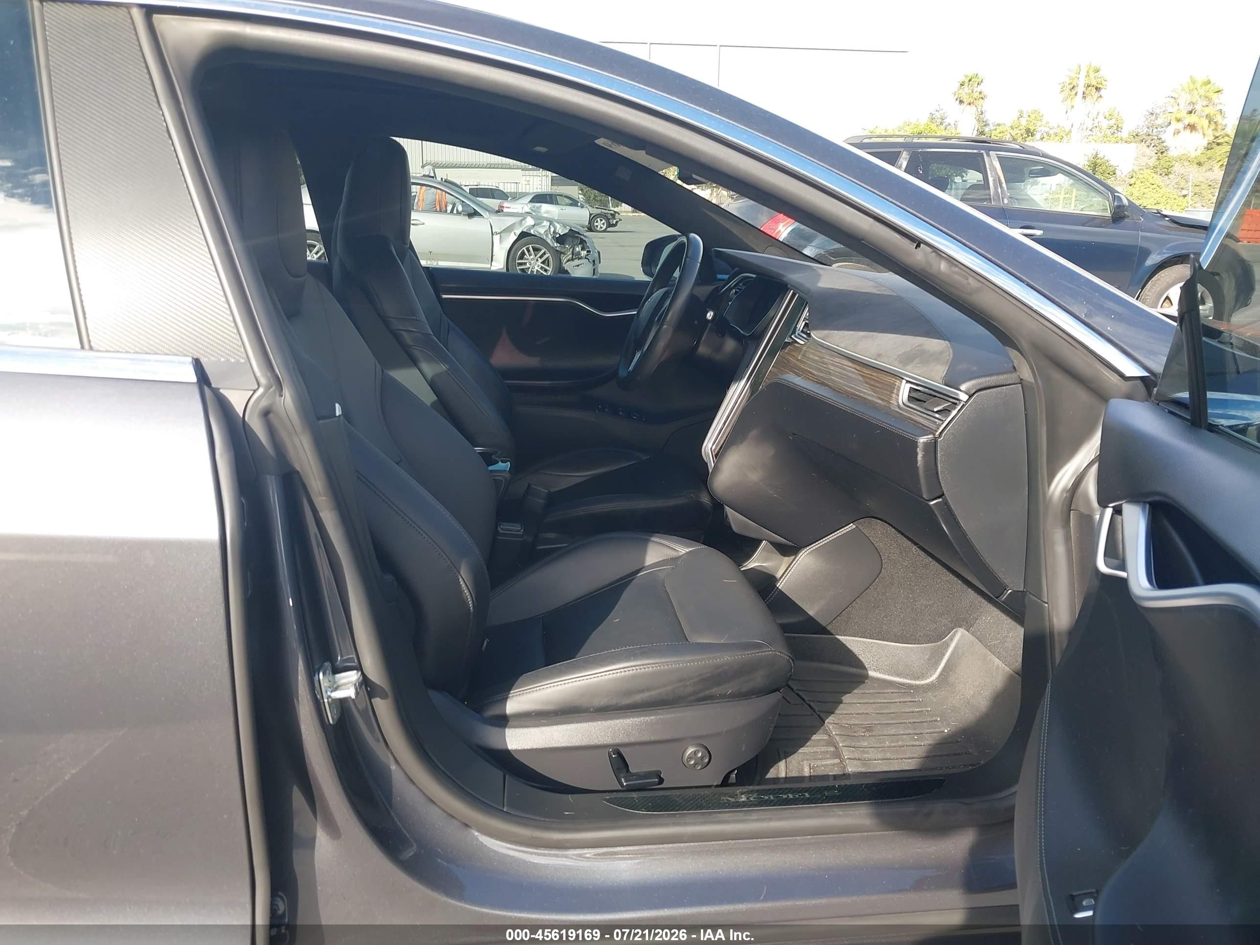 2015 Tesla Model S 70d/85d/p85d Gray vin: 5YJSA1H22FF087296
