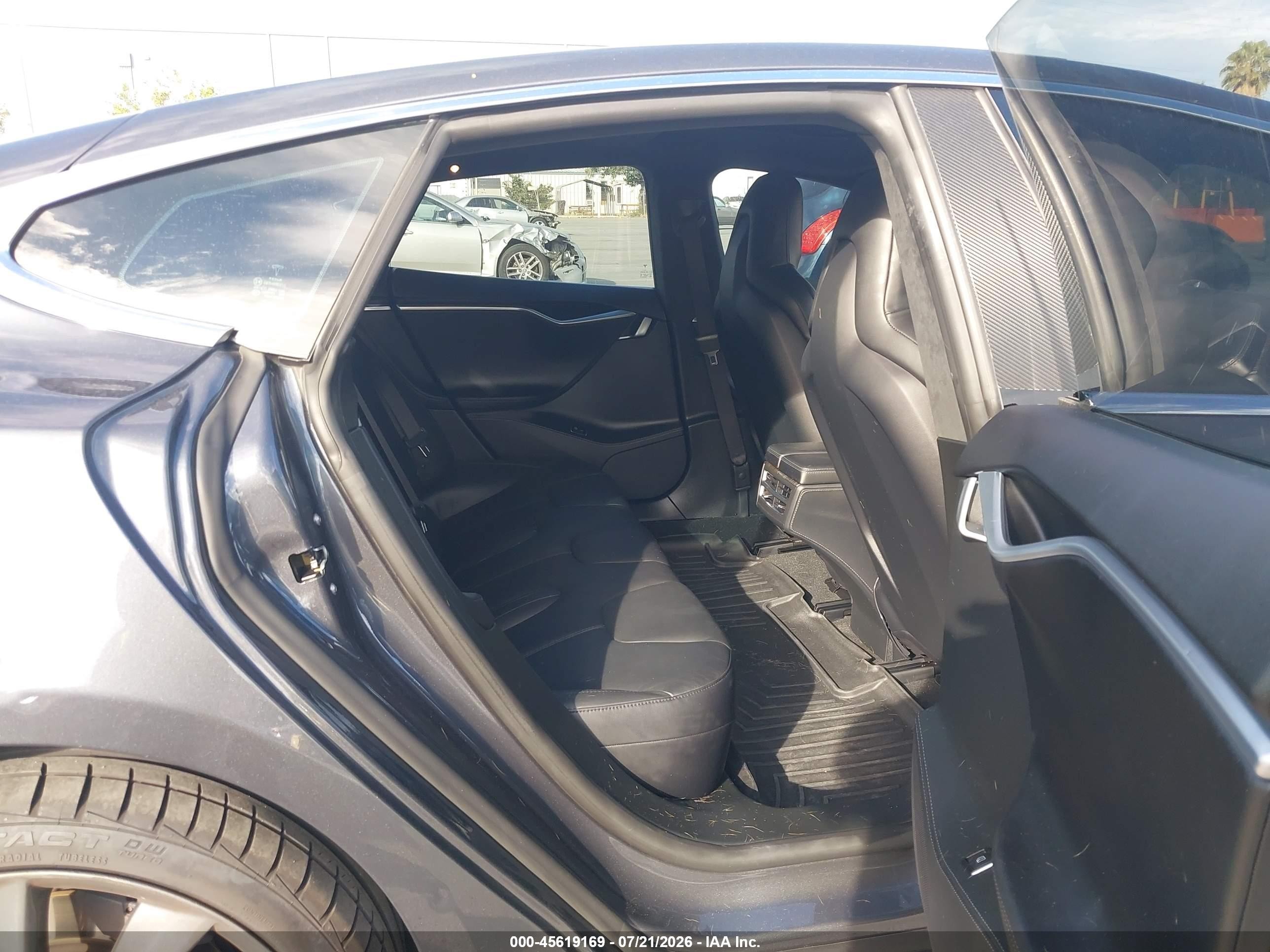 2015 Tesla Model S 70d/85d/p85d Gray vin: 5YJSA1H22FF087296