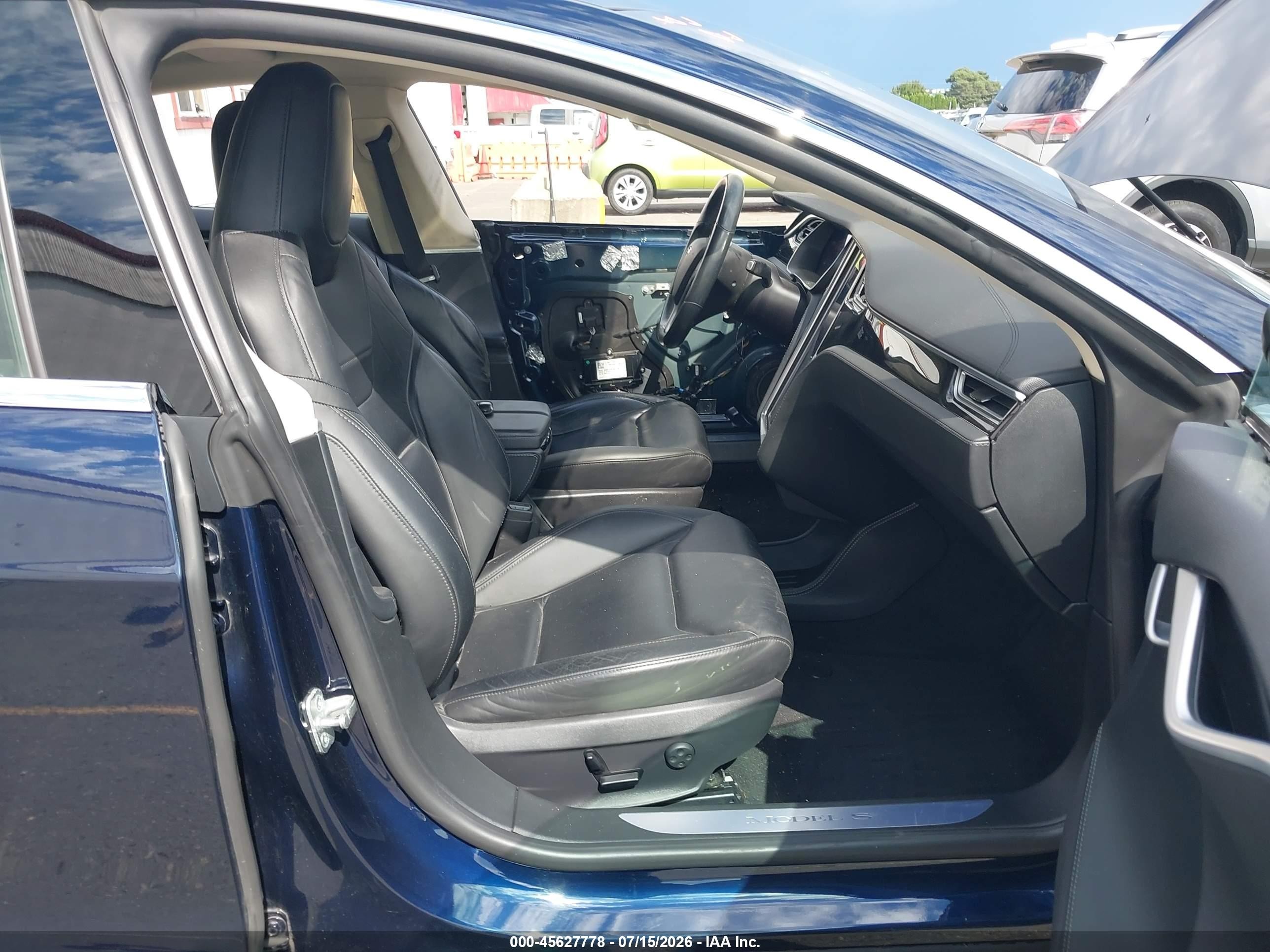 2015 Tesla Model S 70d/85d/p85d Dark Blue vin: 5YJSA1H22FF087976