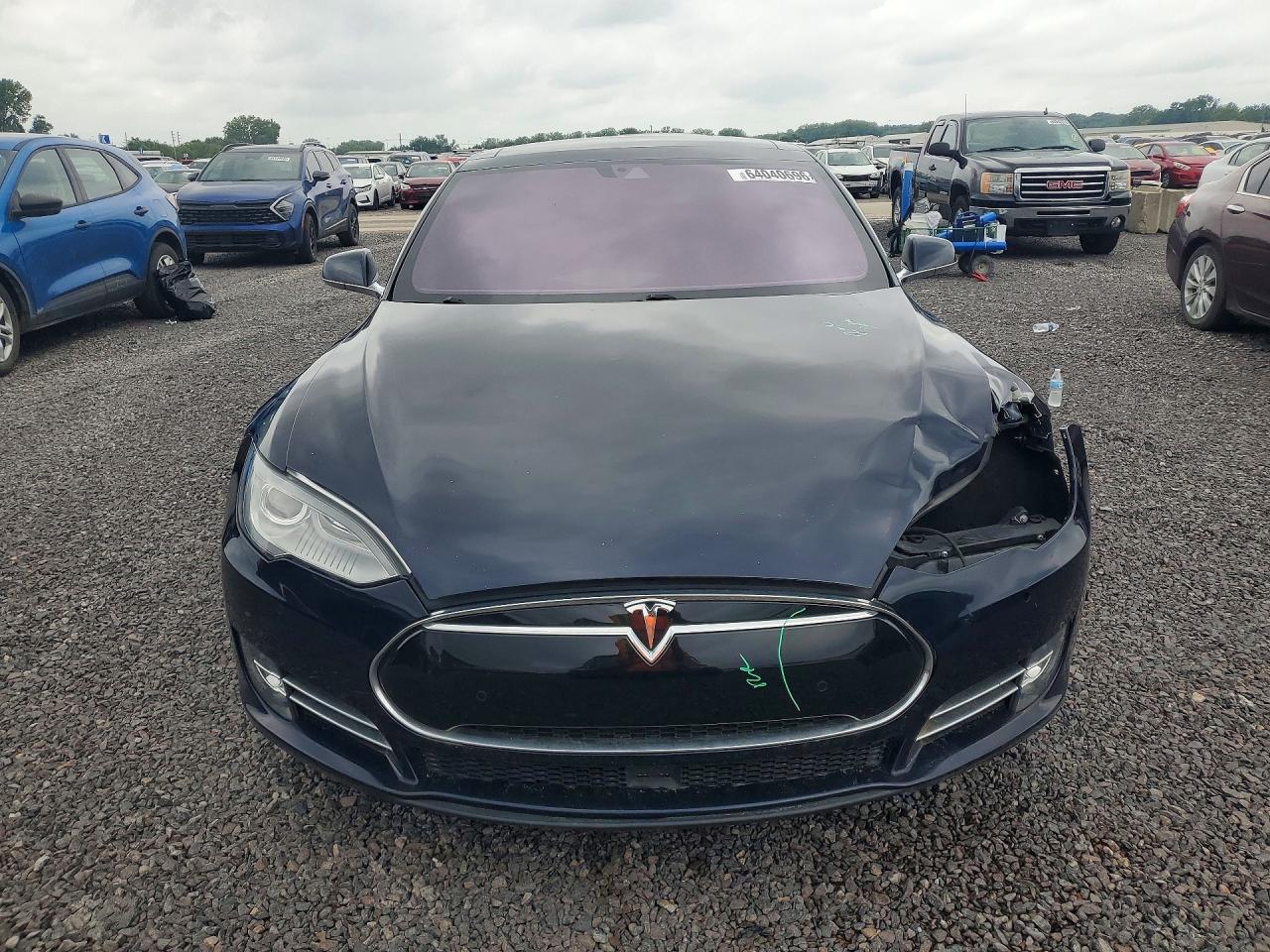 2015 Tesla Model S 85d Blue vin: 5YJSA1H22FFP69711