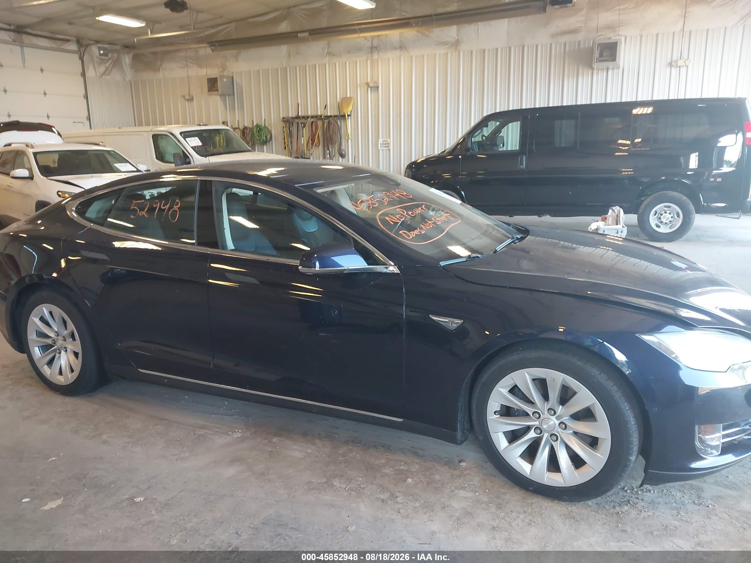 2015 Tesla Model S 70d/85d/p85d Blue vin: 5YJSA1H22FFP77744