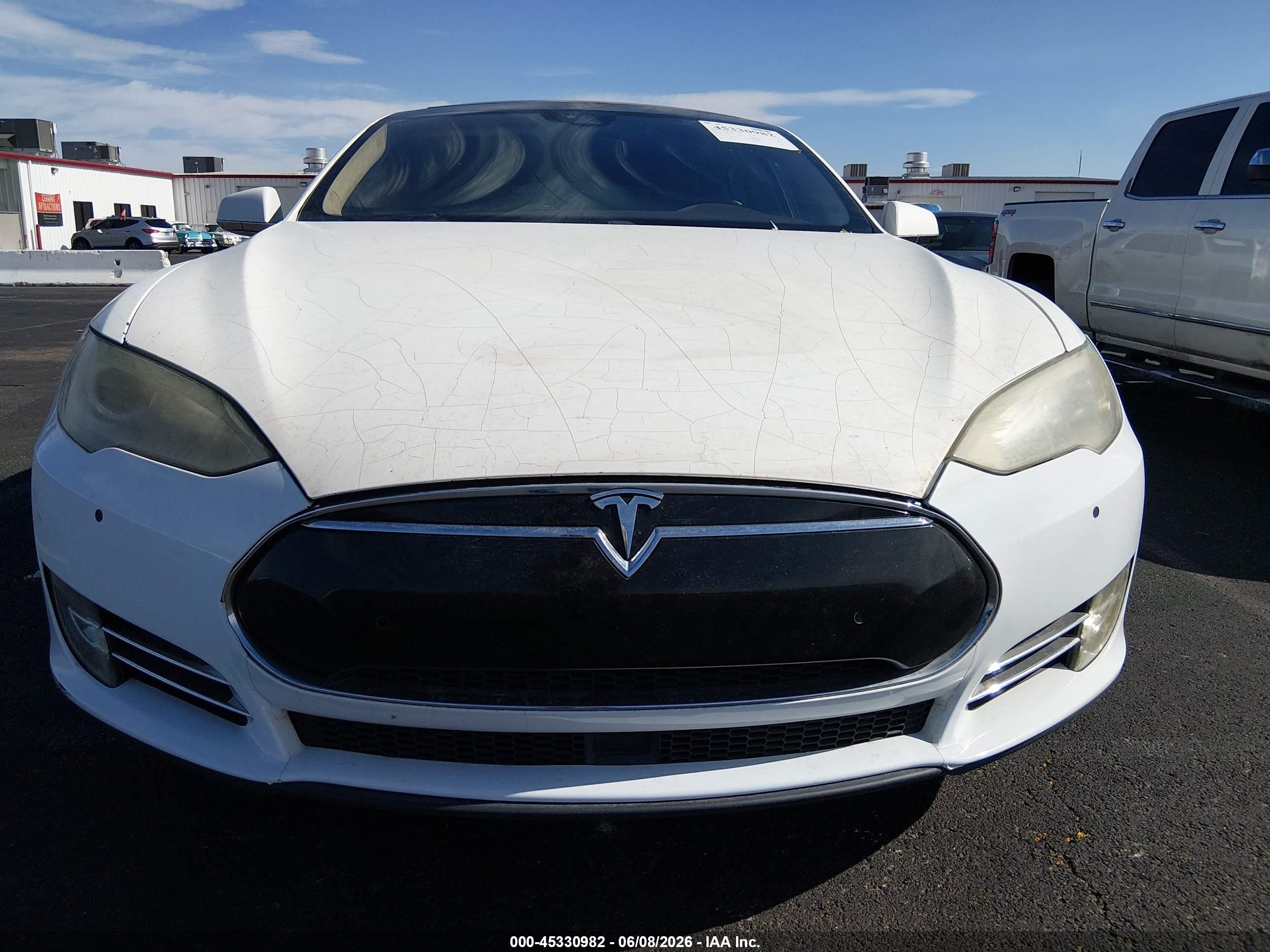 2015 Tesla Model S 70d/85d/p85d White vin: 5YJSA1H23FFP77297