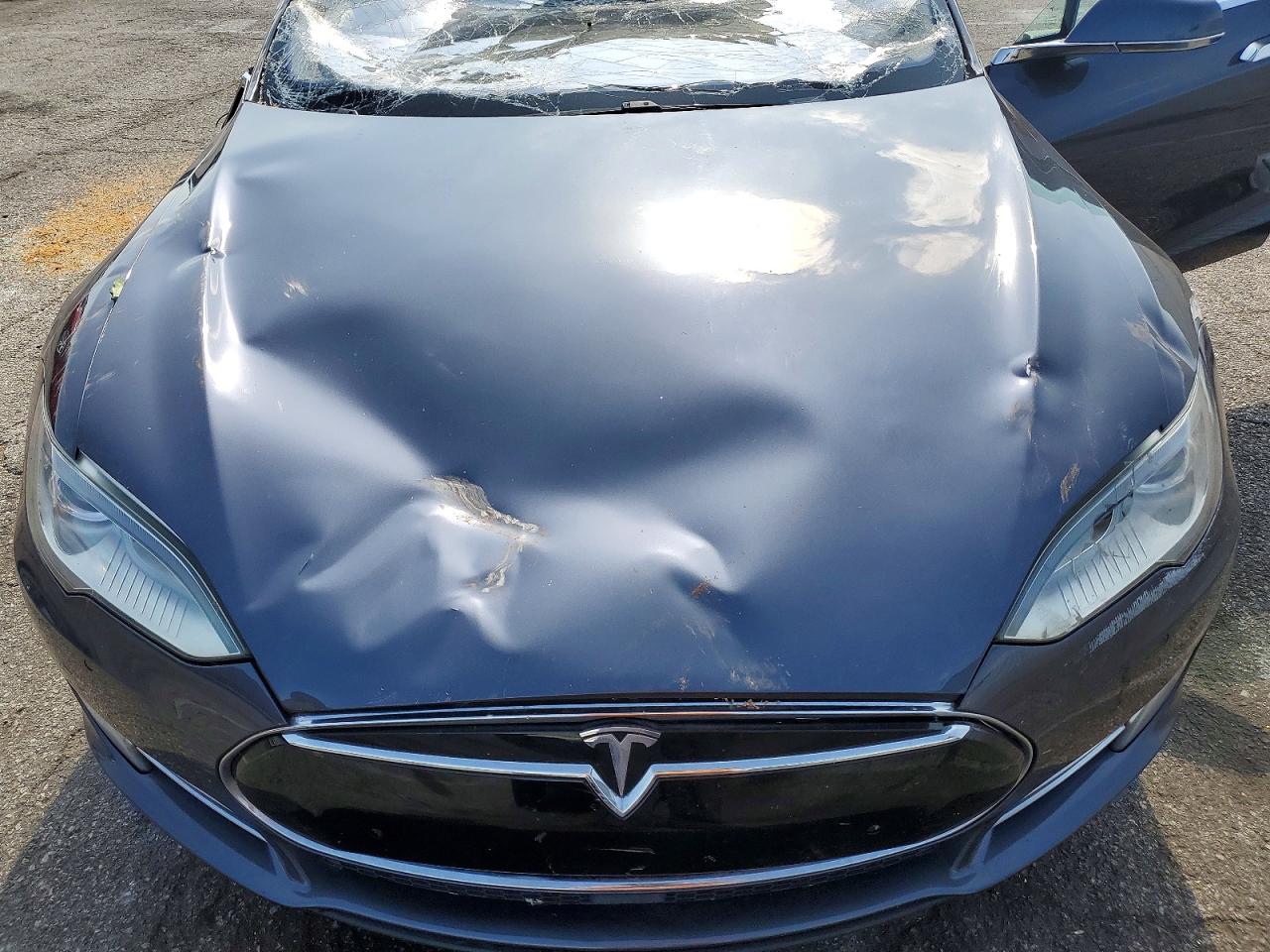 2015 Tesla Model S 85d Charcoal vin: 5YJSA1H24FF081774