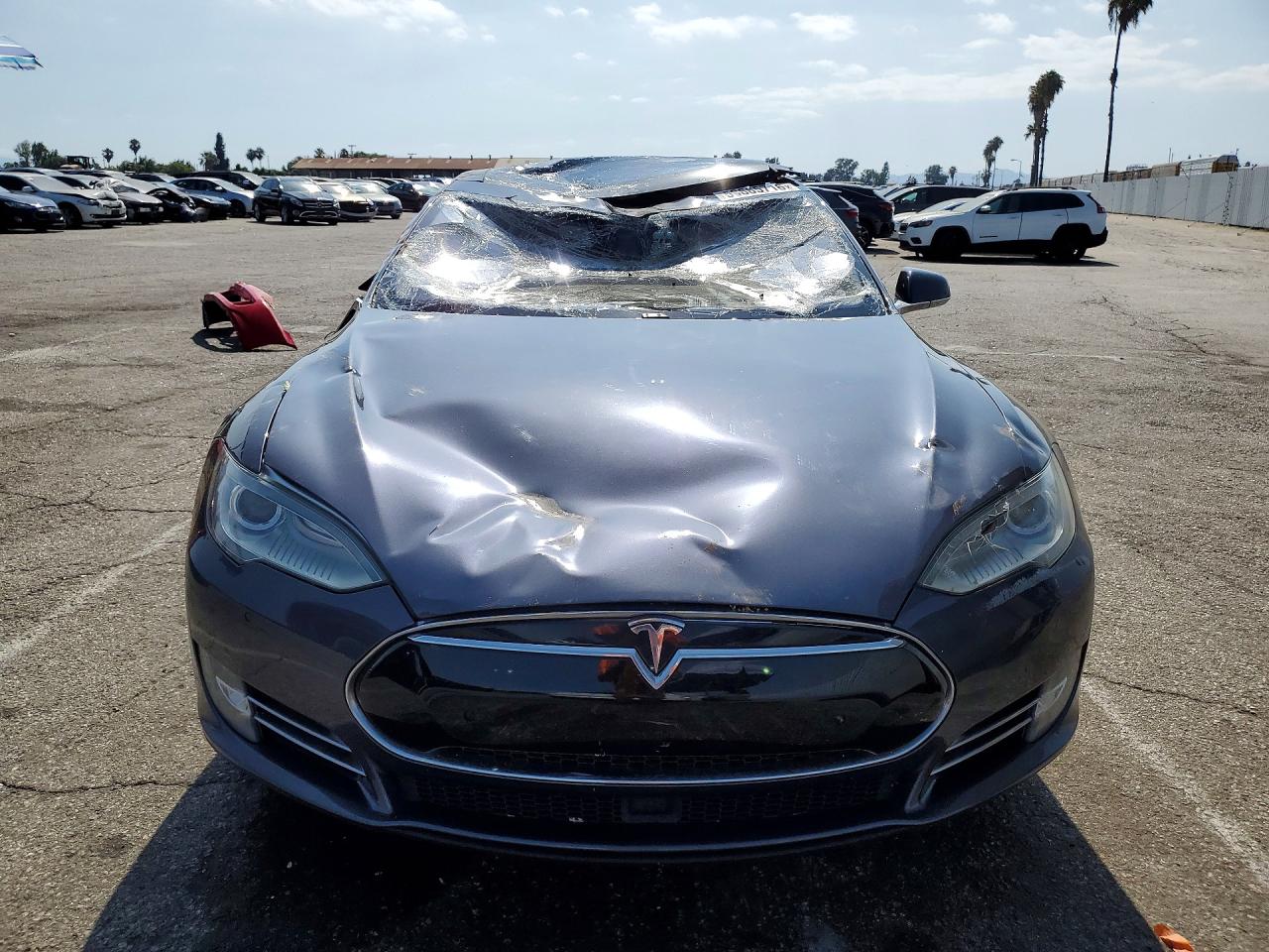 2015 Tesla Model S 85d Charcoal vin: 5YJSA1H24FF081774
