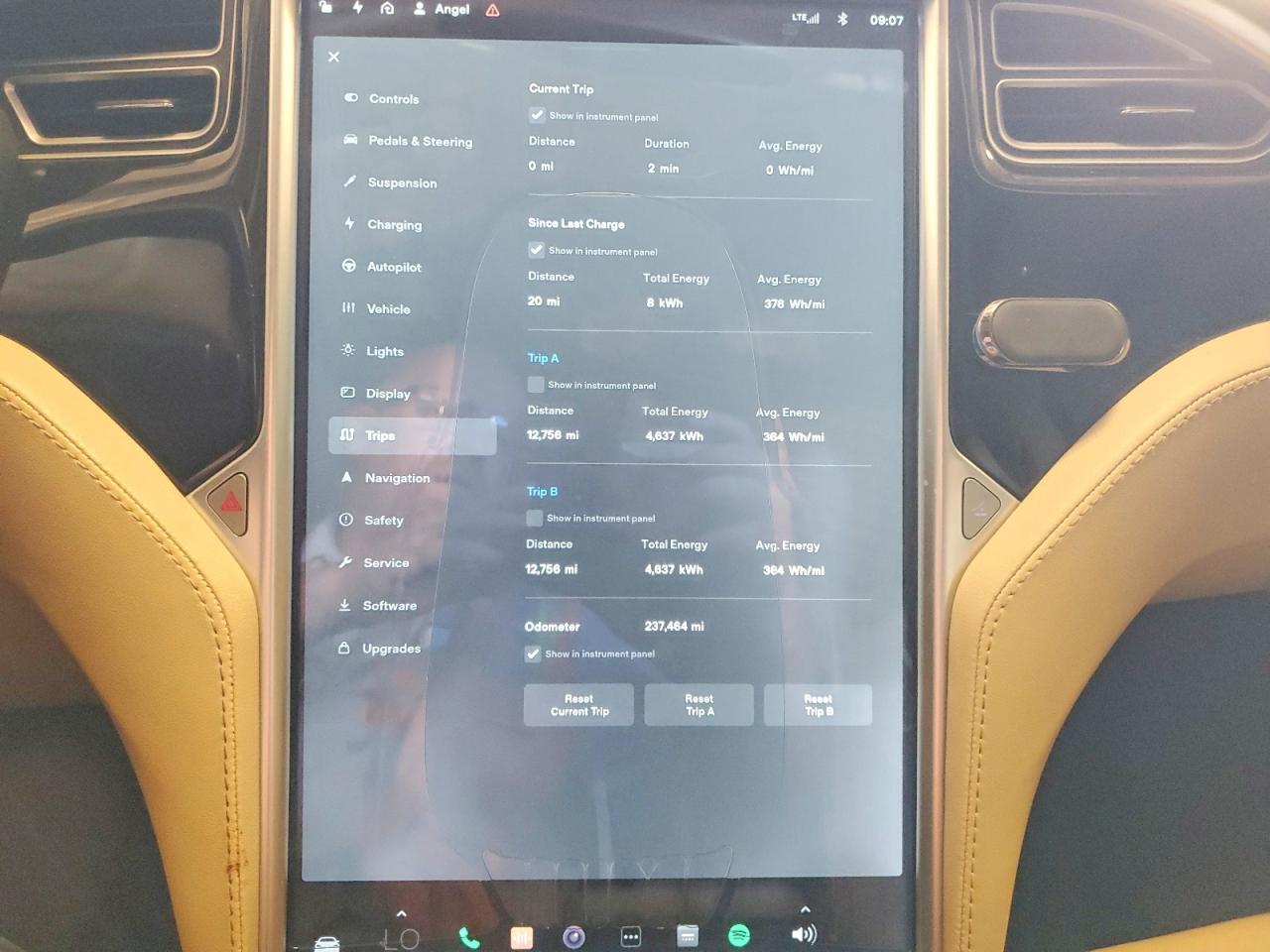 2015 Tesla Model S 85d Красный vin: 5YJSA1H24FF082259