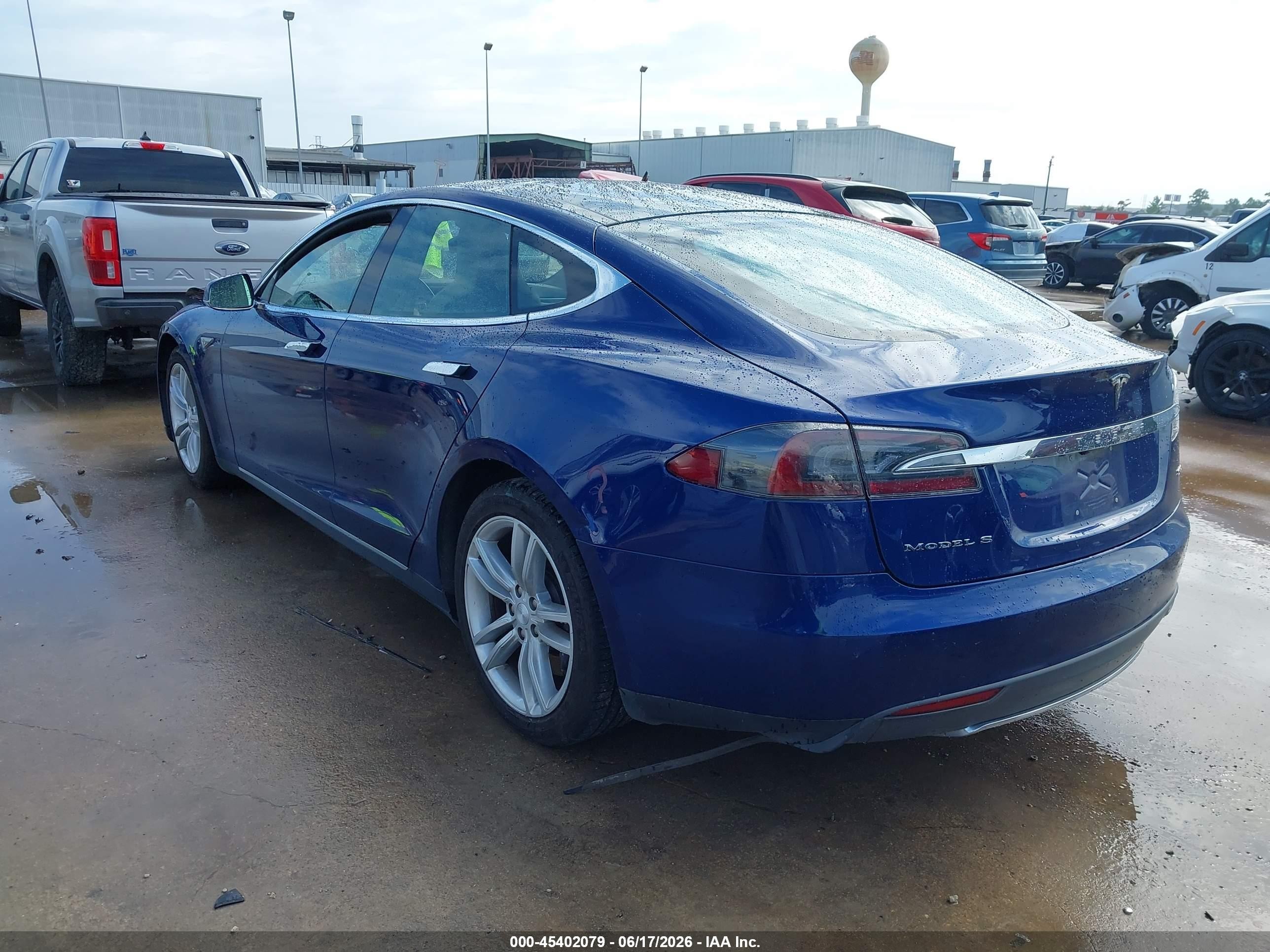 2015 Tesla Model S 70d/85d/p85d Blue vin: 5YJSA1H24FF093827