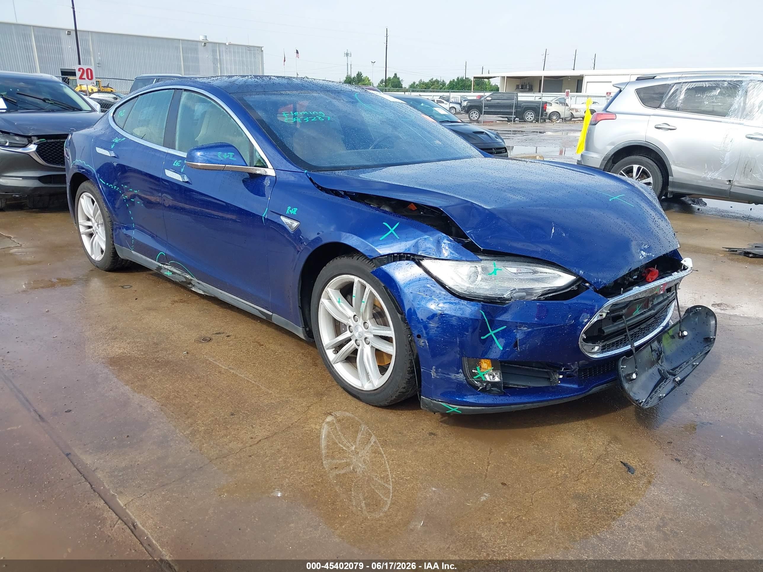 2015 Tesla Model S 70d/85d/p85d Blue vin: 5YJSA1H24FF093827