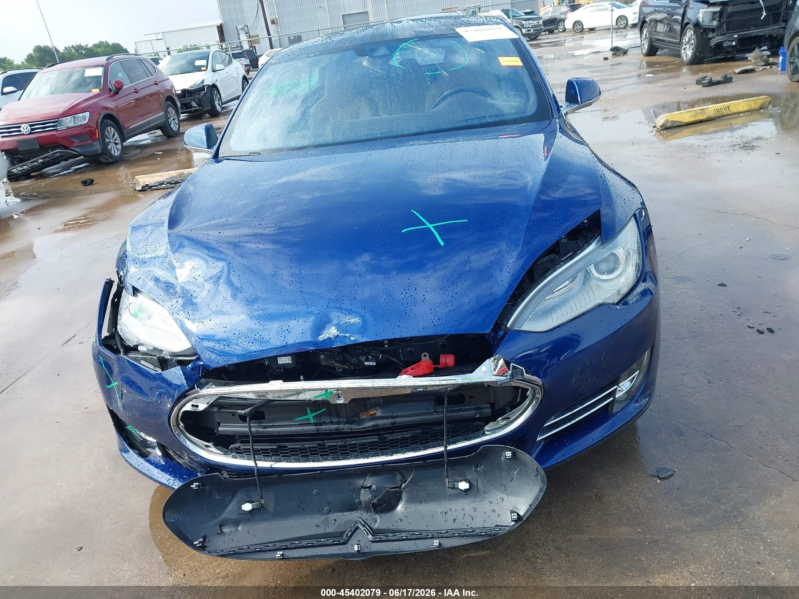2015 Tesla Model S 70d/85d/p85d Blue vin: 5YJSA1H24FF093827
