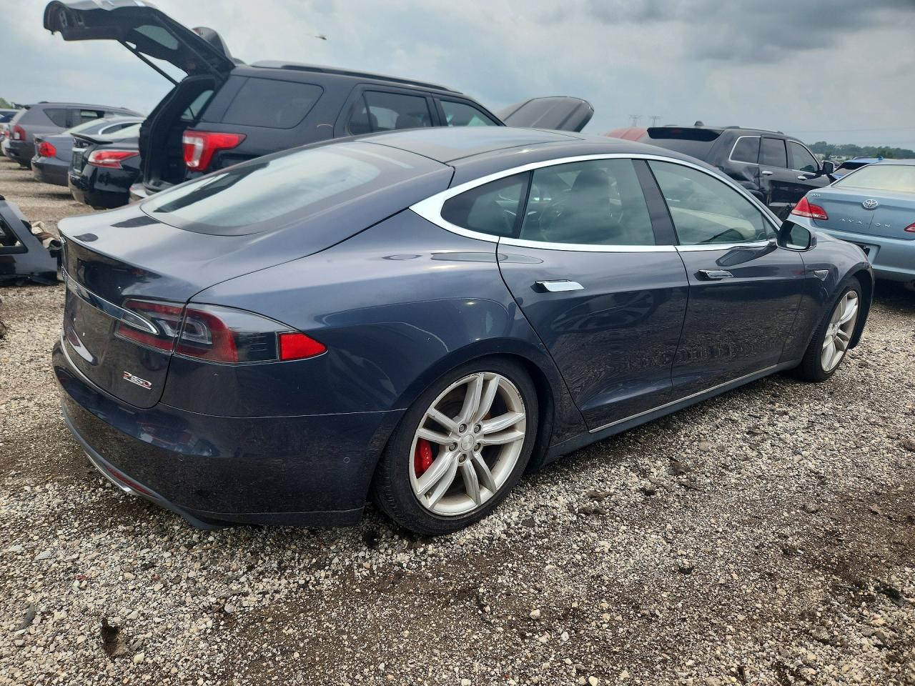 2015 Tesla Model S 85d Gray vin: 5YJSA1H24FFP76837