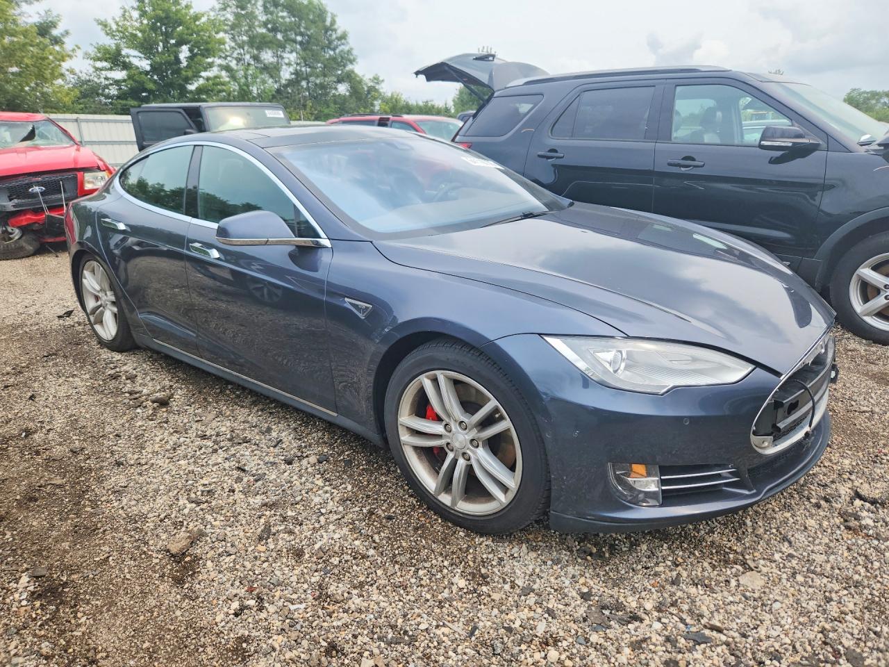 2015 Tesla Model S 85d Gray vin: 5YJSA1H24FFP76837