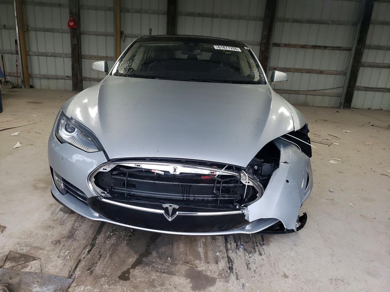 2015 Tesla Model S 85d Silver vin: 5YJSA1H24FFP79091
