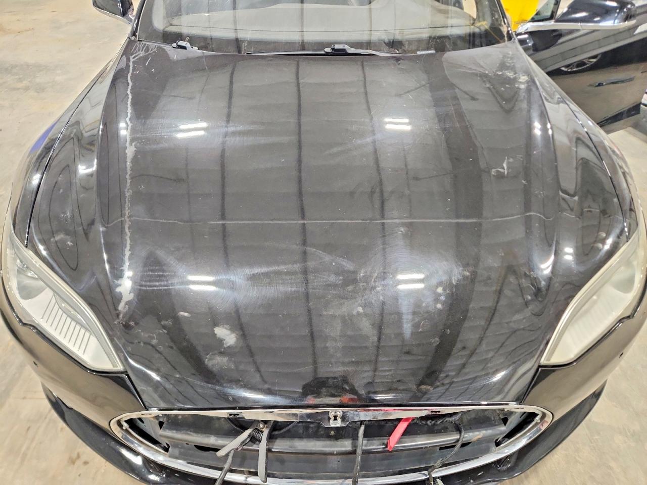 2014 Tesla Model S Black vin: 5YJSA1H25EFP63111