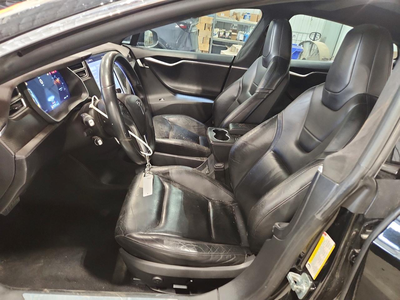 2014 Tesla Model S Black vin: 5YJSA1H25EFP63111