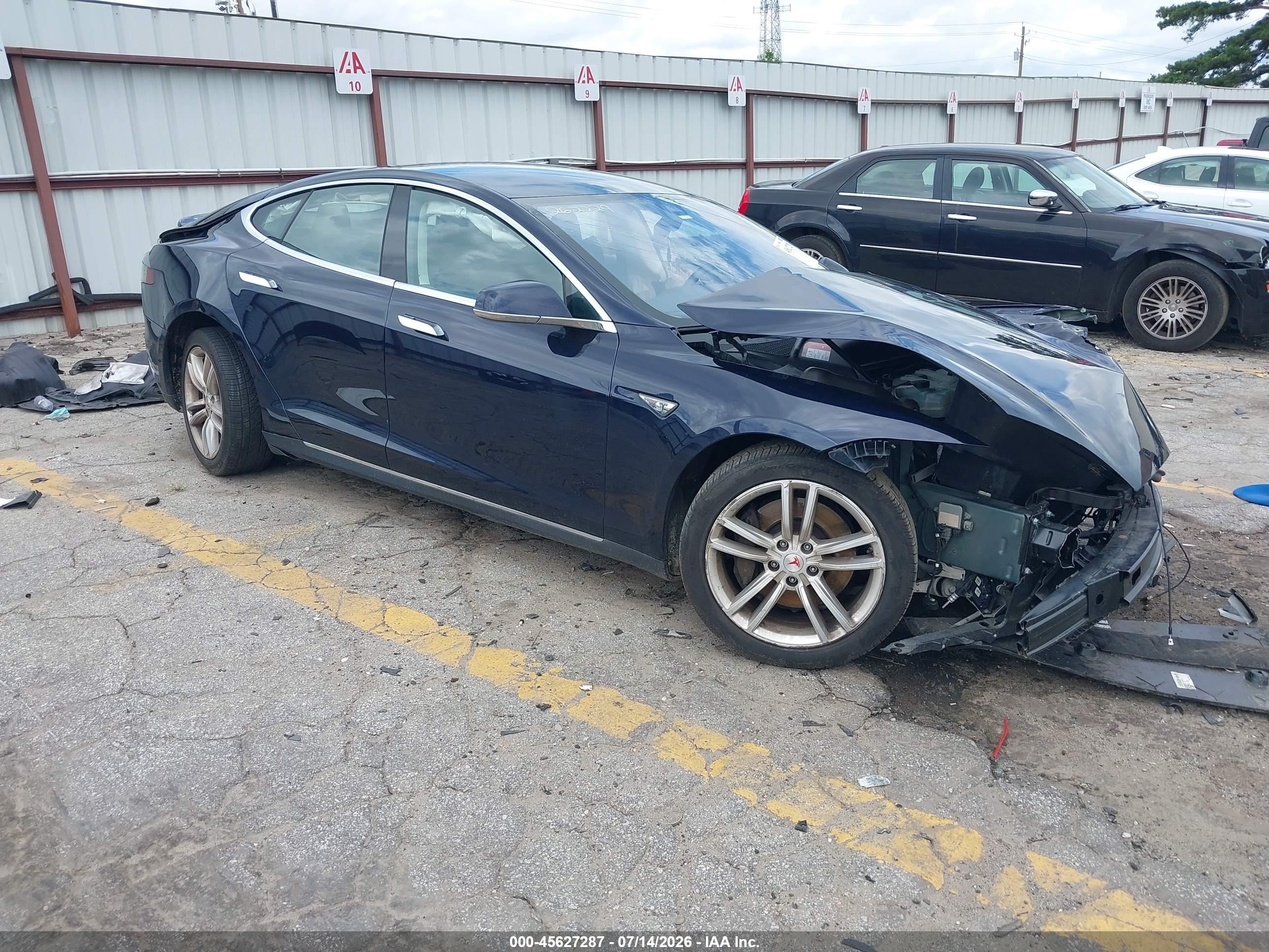 2015 Tesla Model S 70d/85d/p85d Blue vin: 5YJSA1H25FFP77950