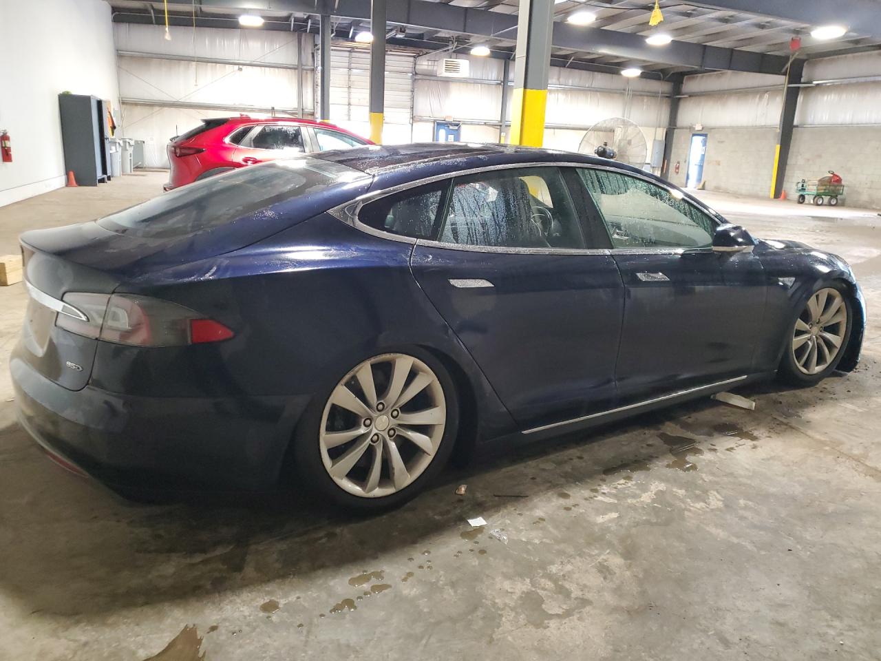 2015 Tesla Model S 85d Blue vin: 5YJSA1H26FFP74829 Damage: Rf Strut, Broken, Replacement Required