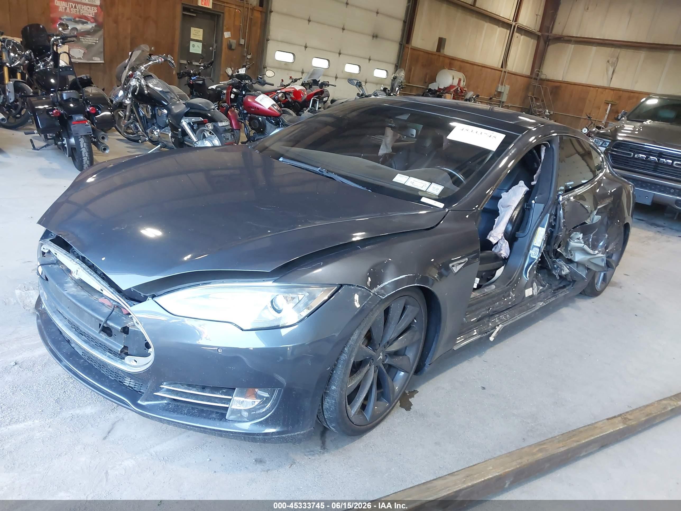 2015 Tesla Model S 70d/85d/p85d Gray vin: 5YJSA1H27FF089805