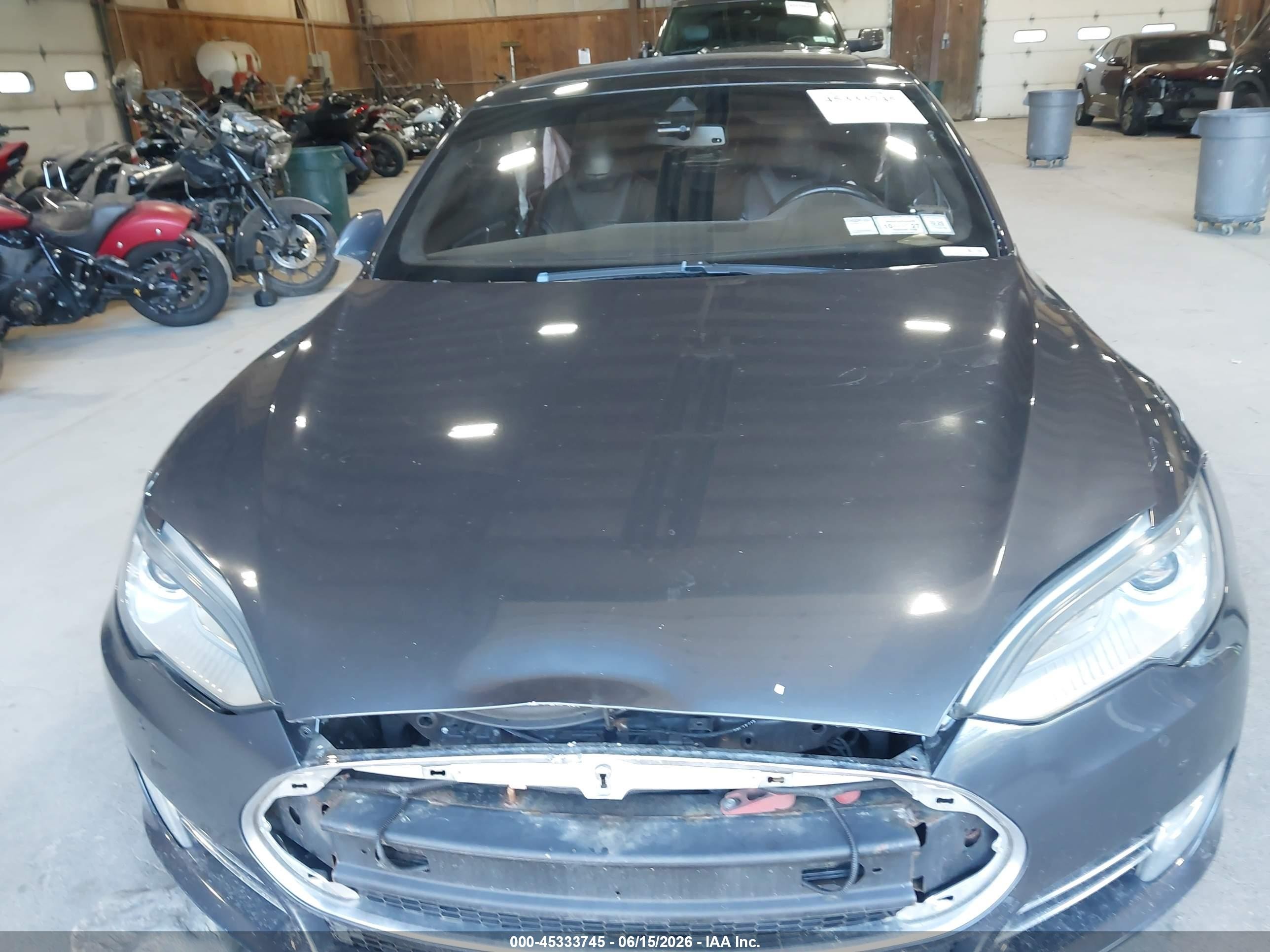 2015 Tesla Model S 70d/85d/p85d Gray vin: 5YJSA1H27FF089805