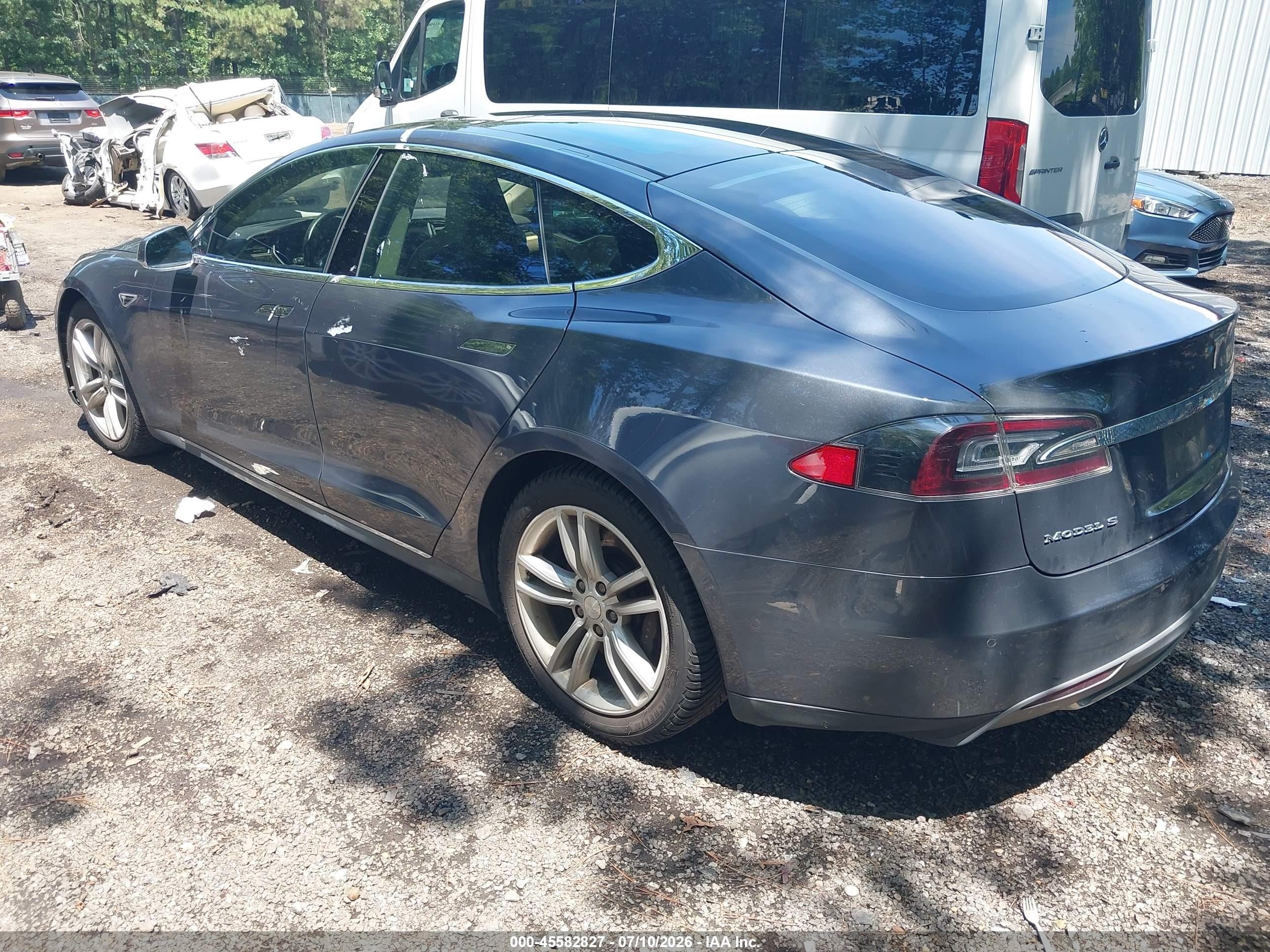 2015 Tesla Model S 70d/85d/p85d Gray vin: 5YJSA1H27FFP78825