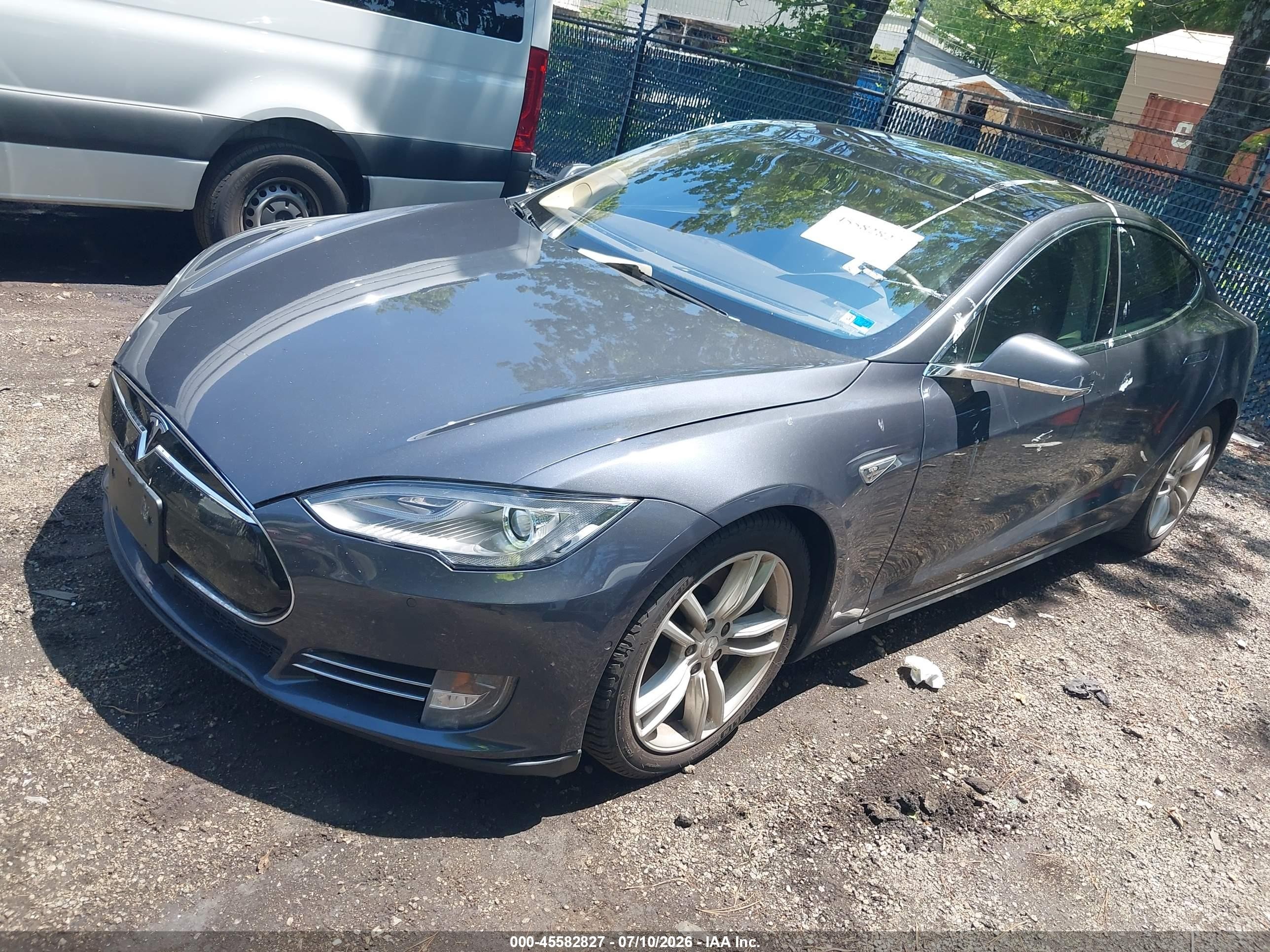 2015 Tesla Model S 70d/85d/p85d Gray vin: 5YJSA1H27FFP78825