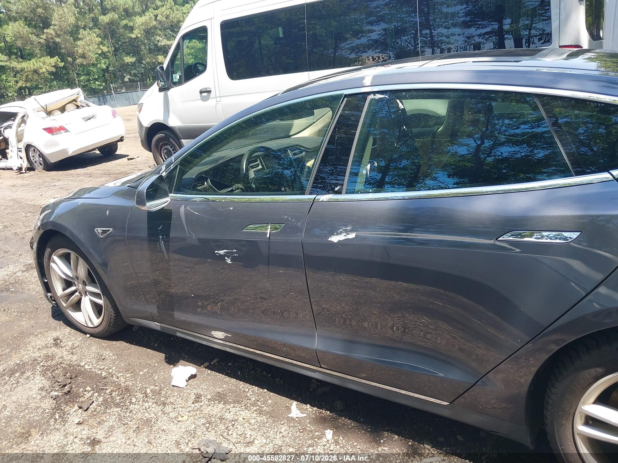 2015 Tesla Model S 70d/85d/p85d Gray vin: 5YJSA1H27FFP78825