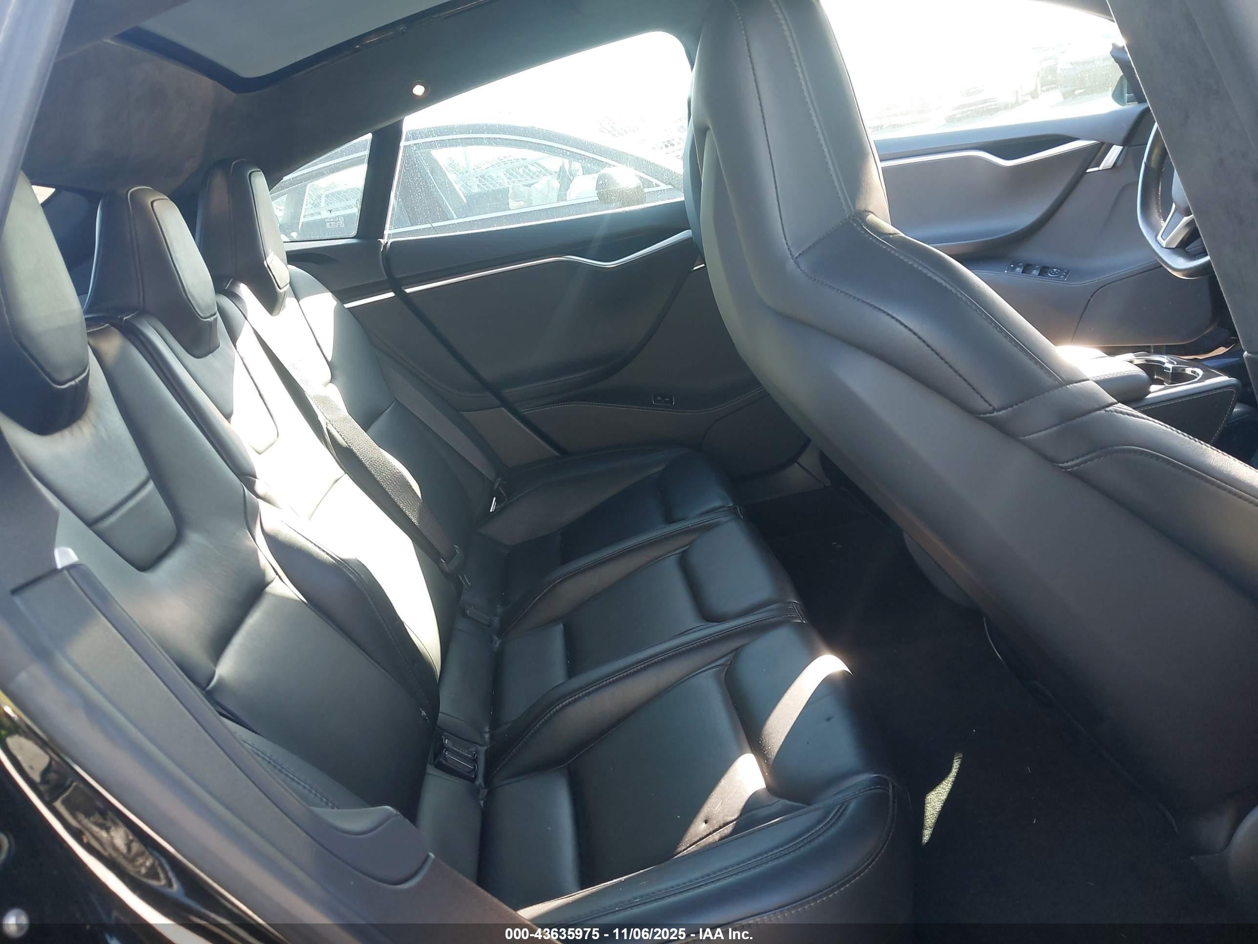 2015 Tesla Model S 70d/85d/p85d Черный vin: 5YJSA1H28FFP77263