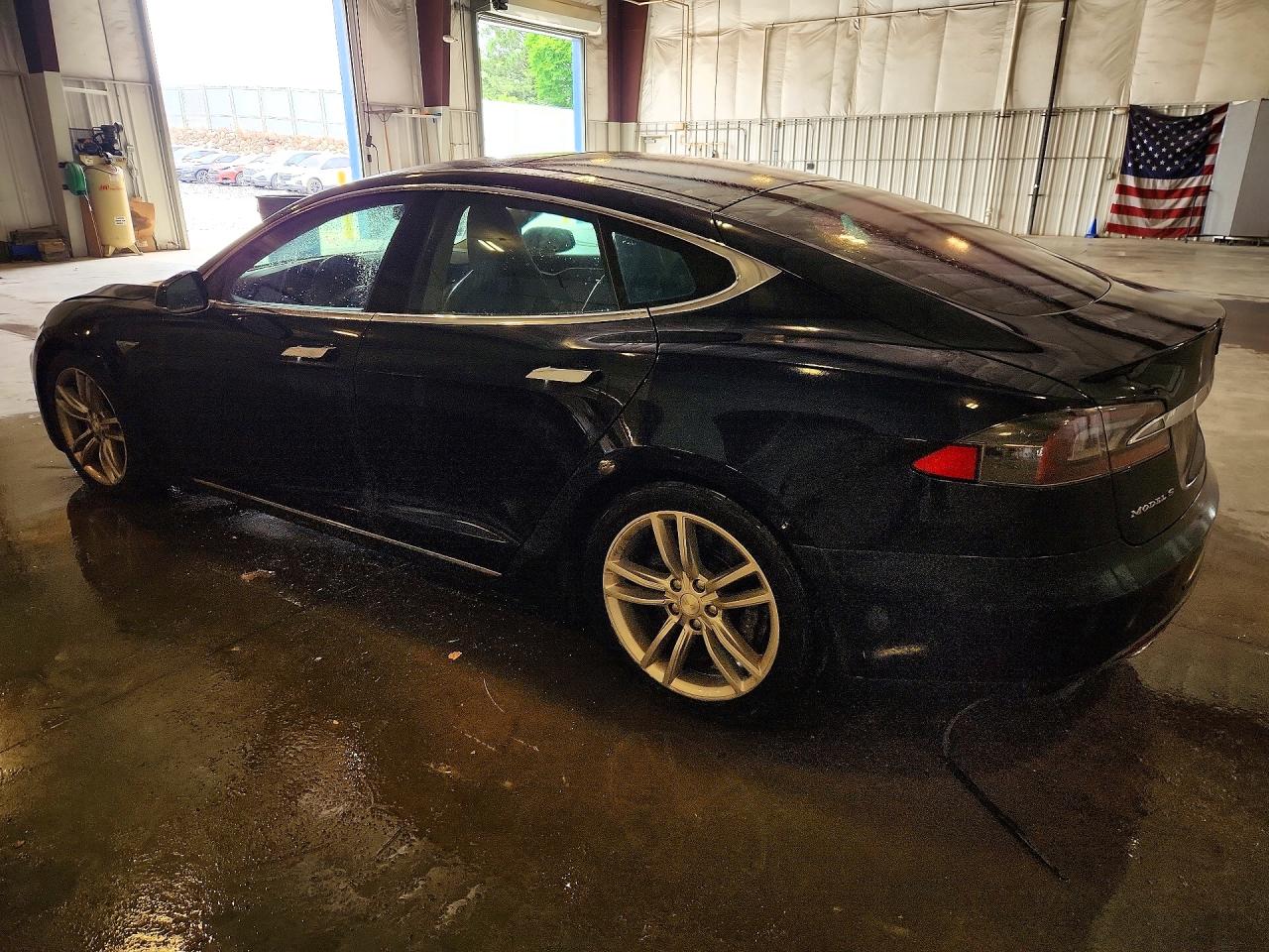 2015 Tesla Model S 85d Blue vin: 5YJSA1H29FFP74792