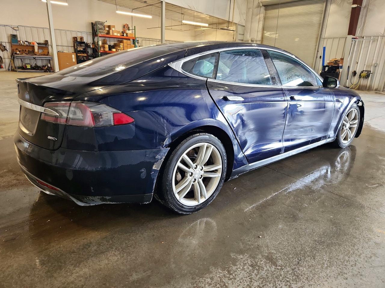 2015 Tesla Model S 85d Blue vin: 5YJSA1H29FFP74792