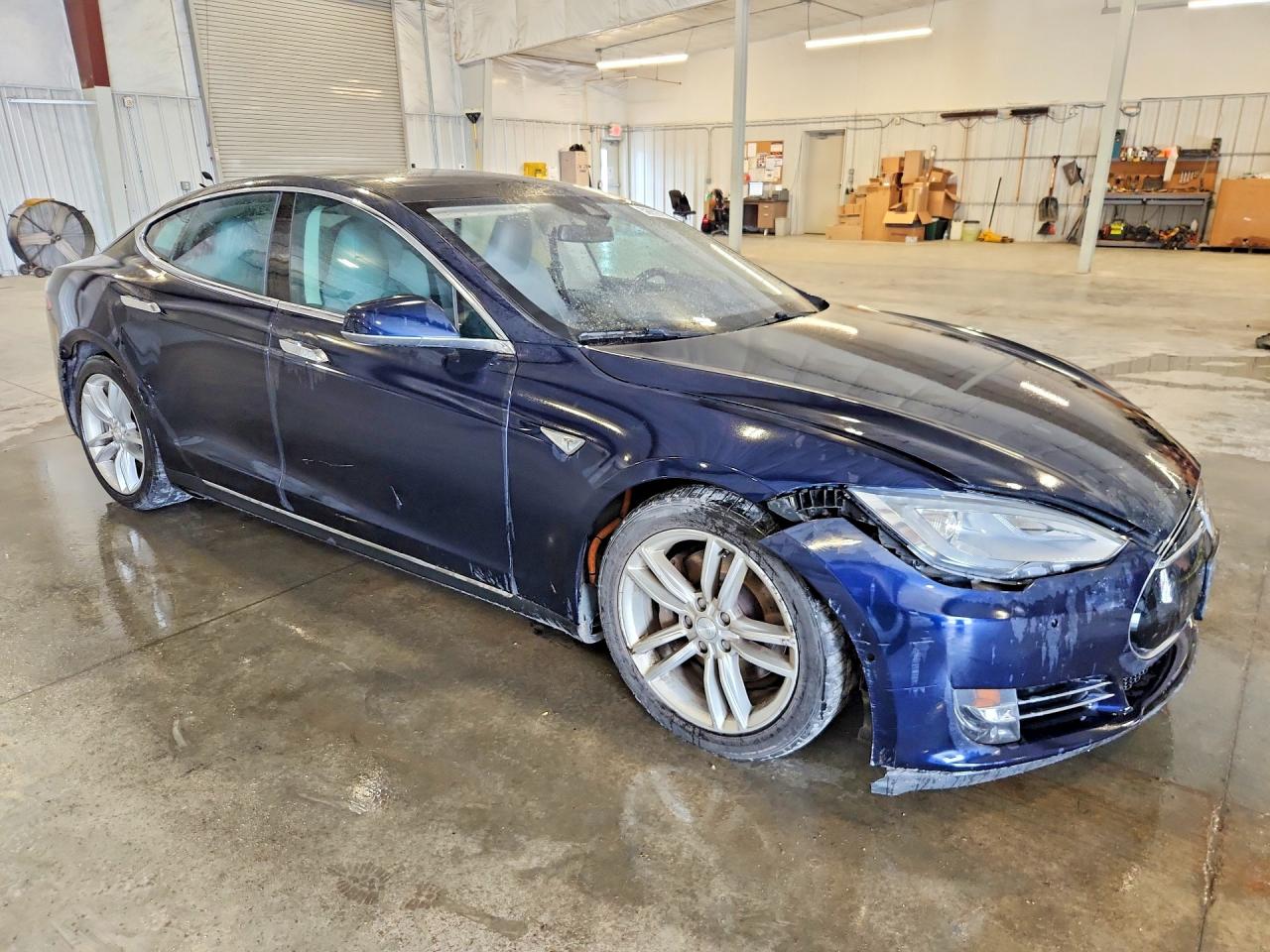 2015 Tesla Model S 85d Blue vin: 5YJSA1H29FFP74792
