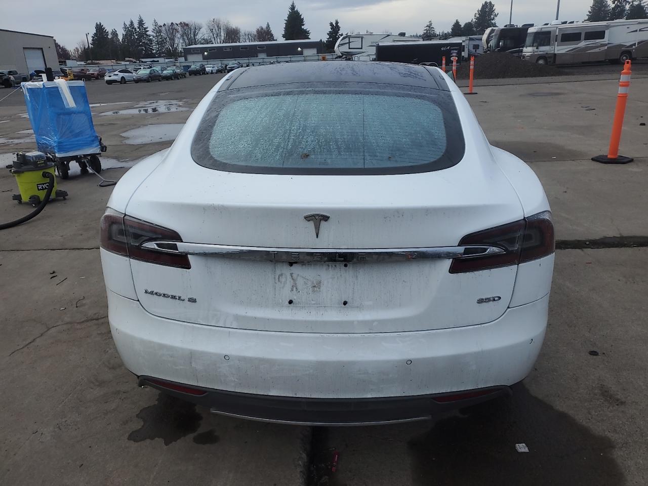 2015 Tesla Model S 85d Белый vin: 5YJSA1H2XFFP70380