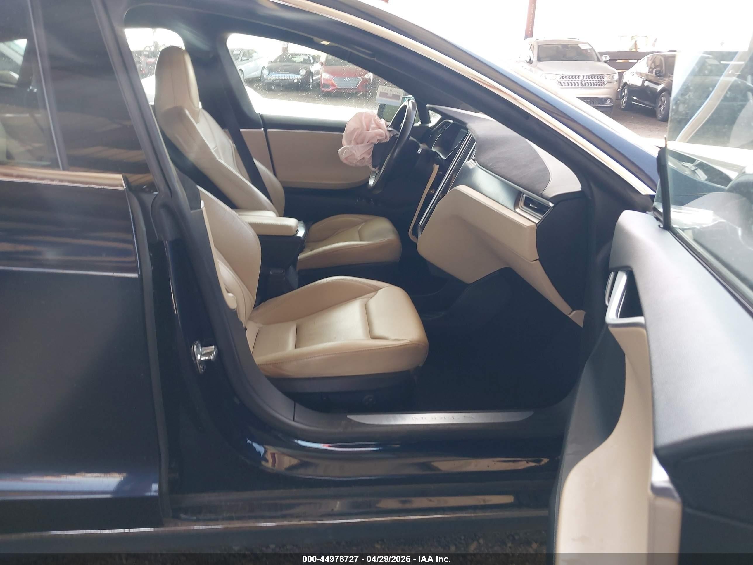 2015 Tesla Model S 85d/p85d Blue vin: 5YJSA1H40FF081112