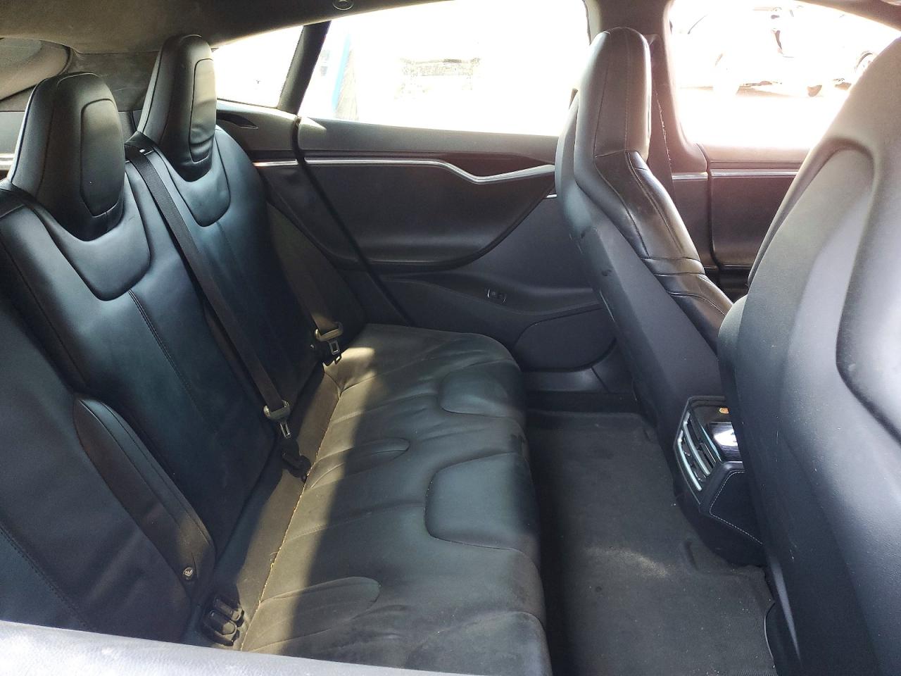2015 Tesla Model S P85d Черный vin: 5YJSA1H40FF086875
