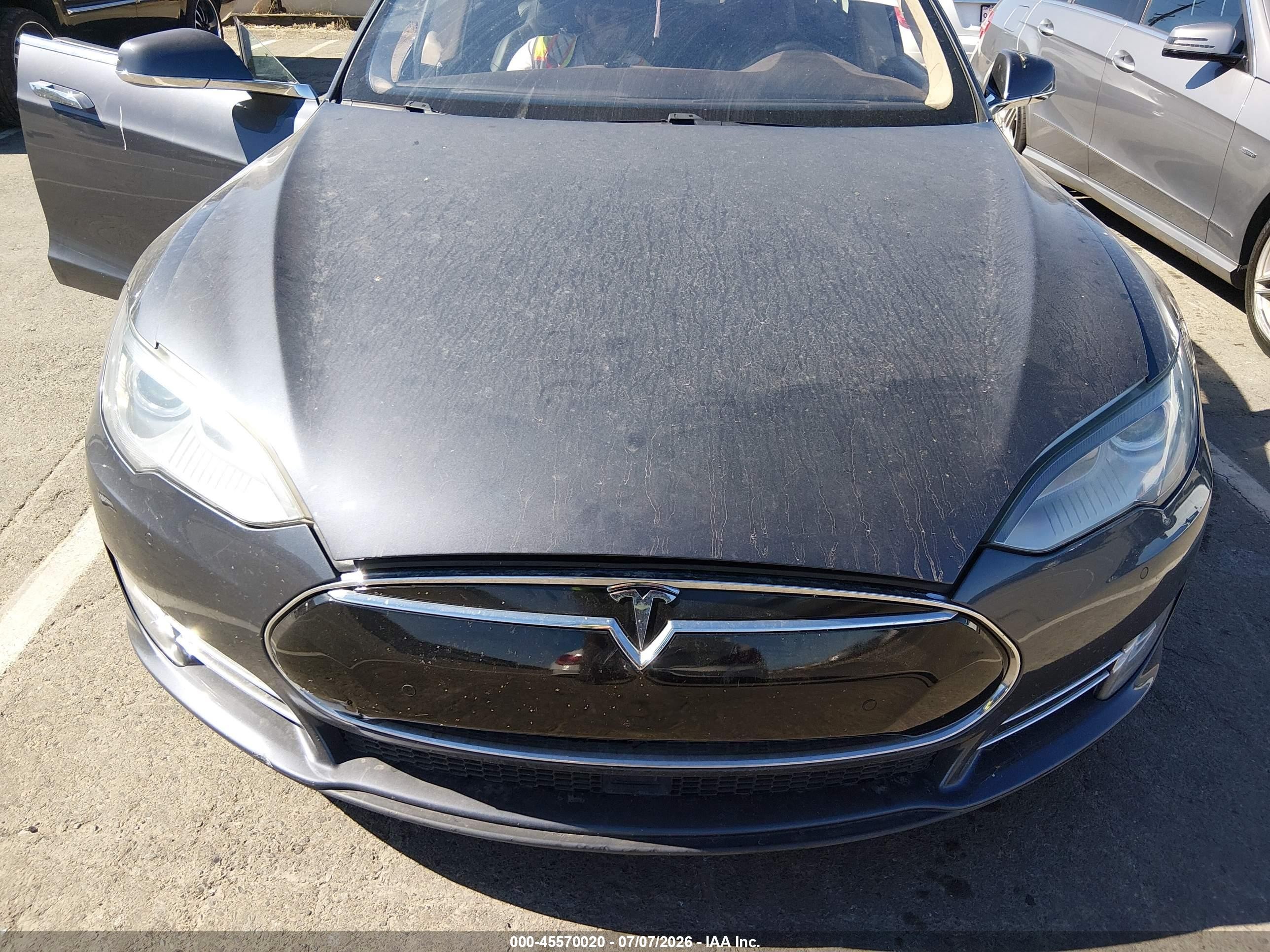 2015 Tesla Model S 85d/p85d Black vin: 5YJSA1H47FF083990
