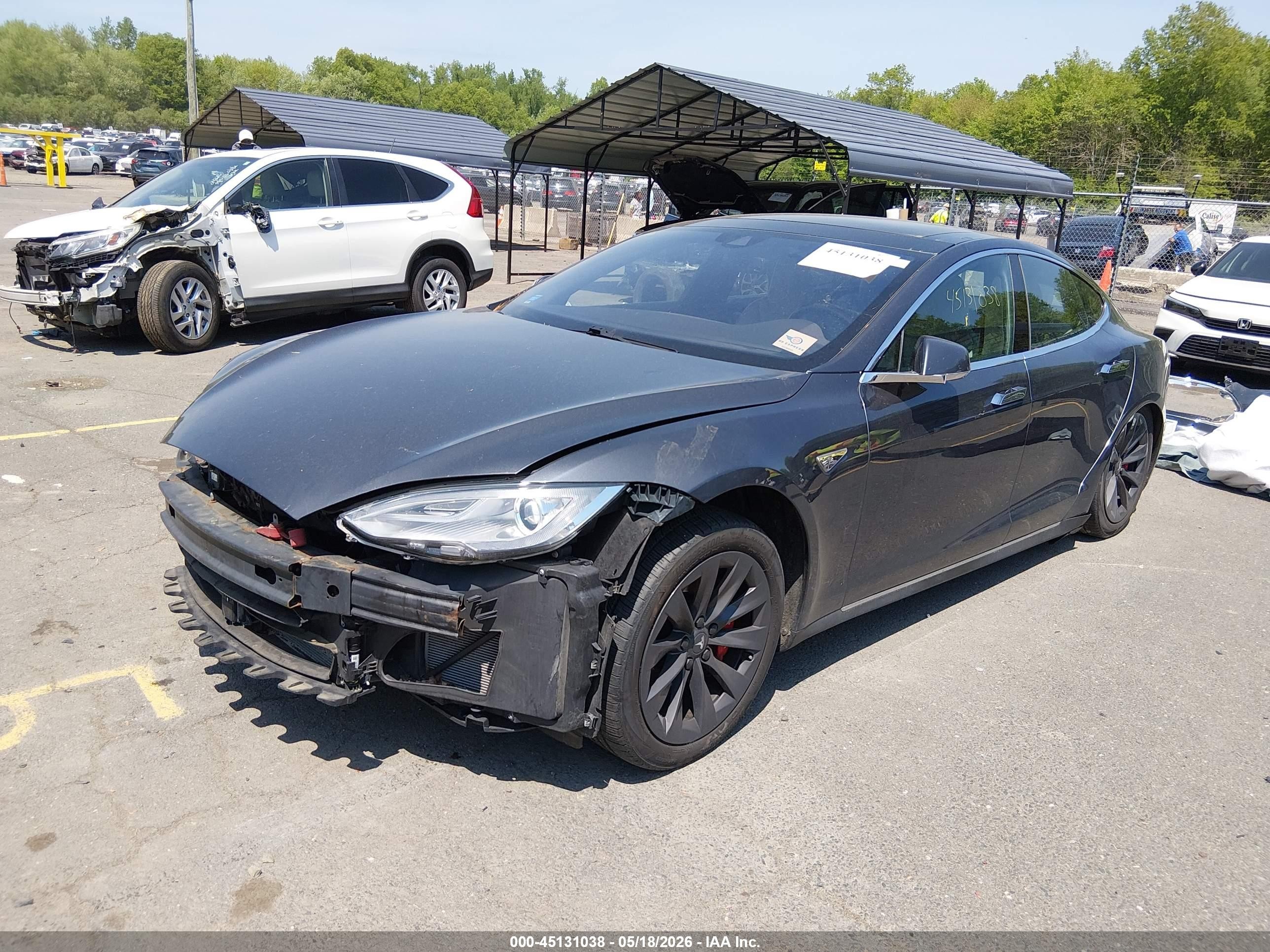 2015 Tesla Model S 85d/p85d Серый vin: 5YJSA1H49FF092867