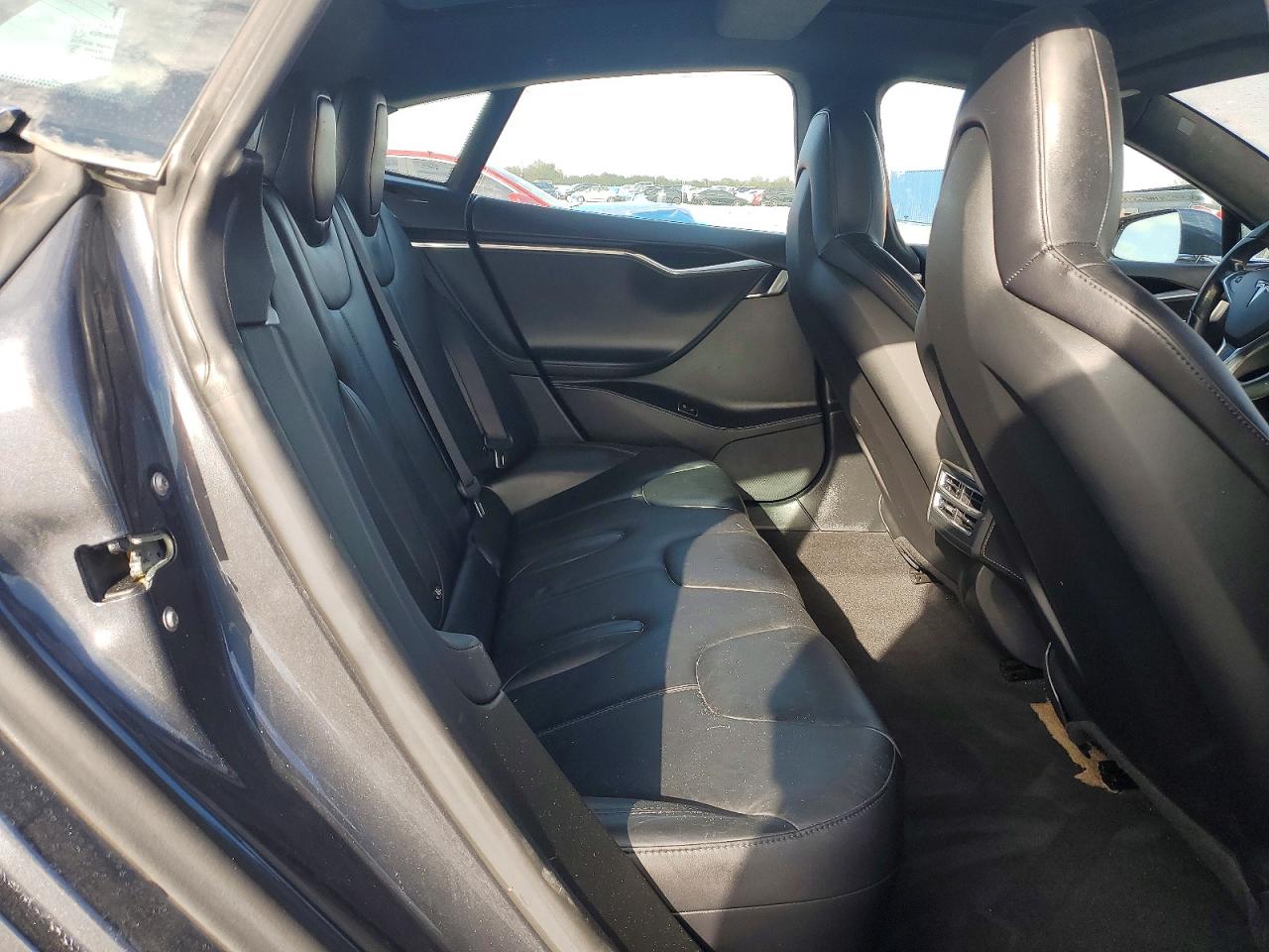 2015 Tesla Model S 60 Gray vin: 5YJSA1S11FF081165