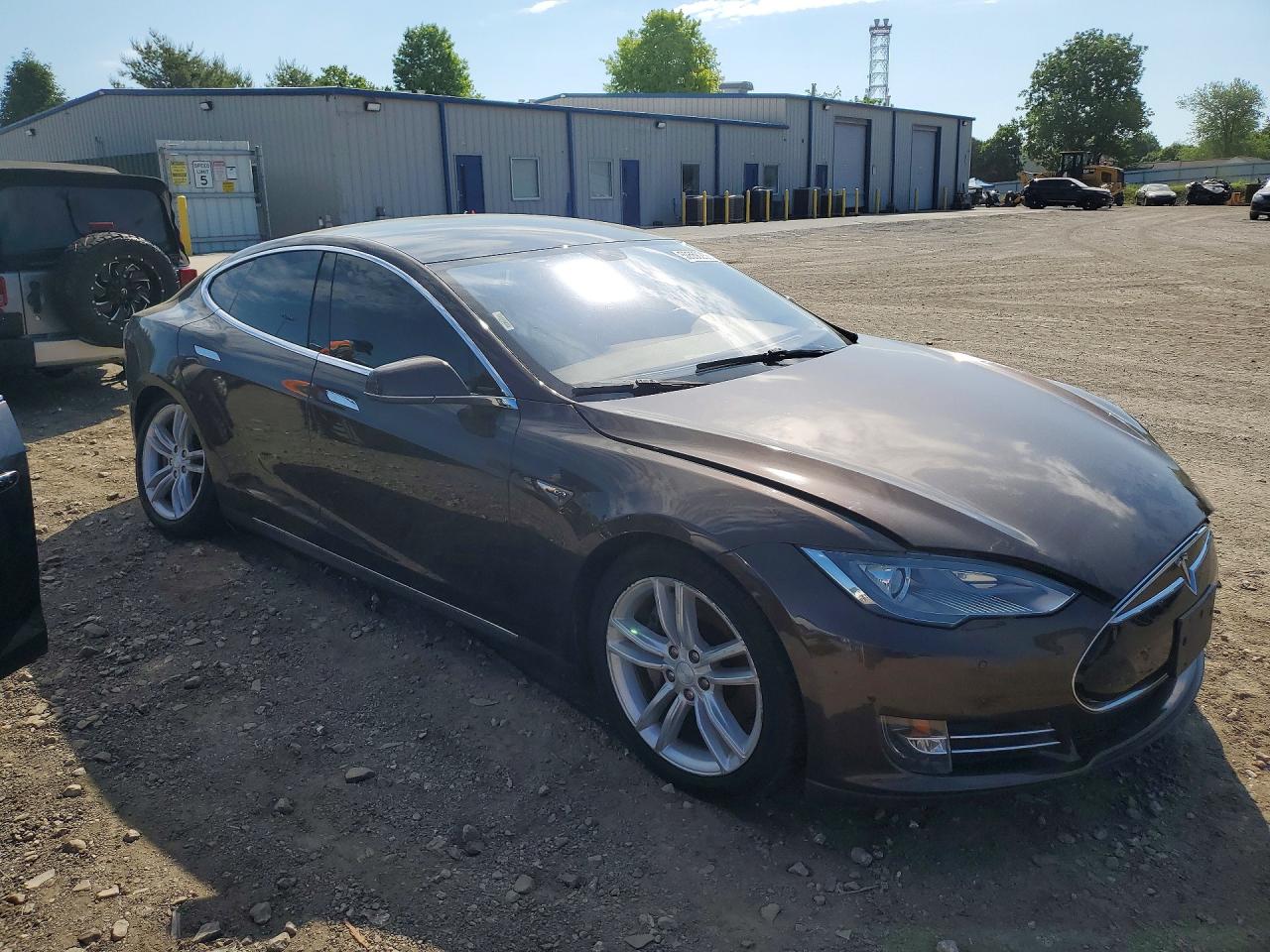2014 Tesla Model S Brown vin: 5YJSA1S12EFP52440
