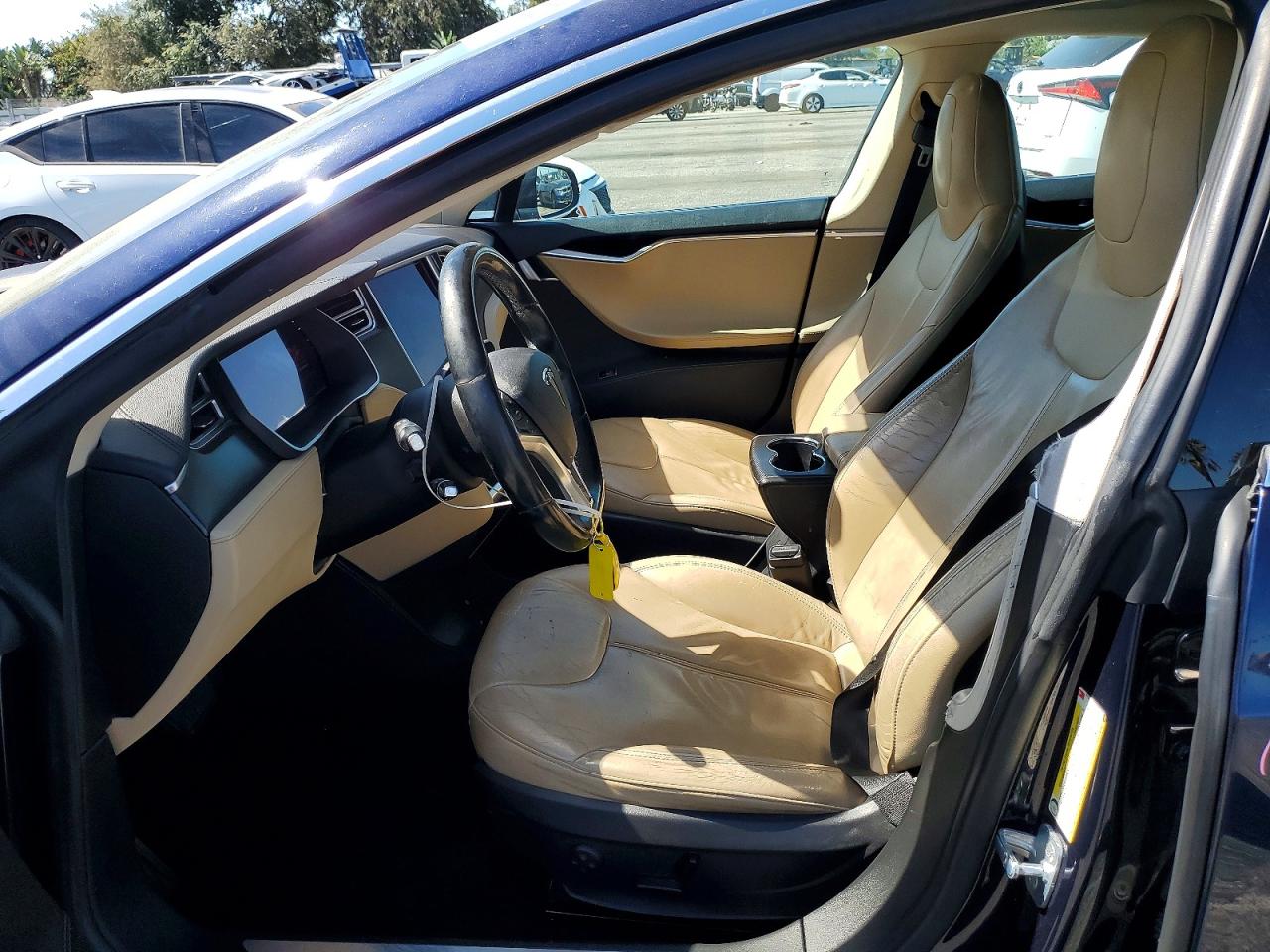 2015 Tesla Model S 60 Blue vin: 5YJSA1S12FFP73371