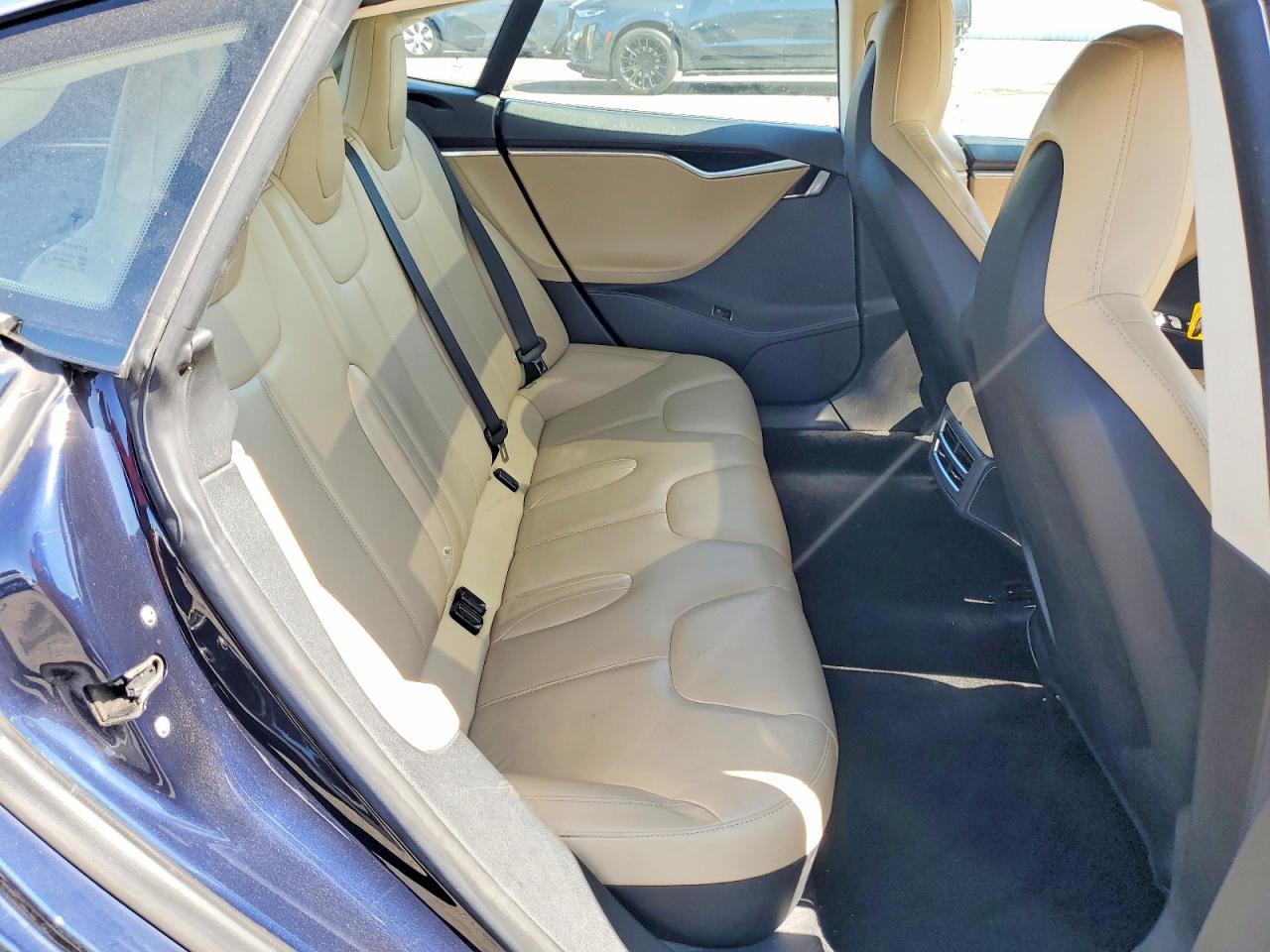 2015 Tesla Model S 60 Blue vin: 5YJSA1S12FFP73371