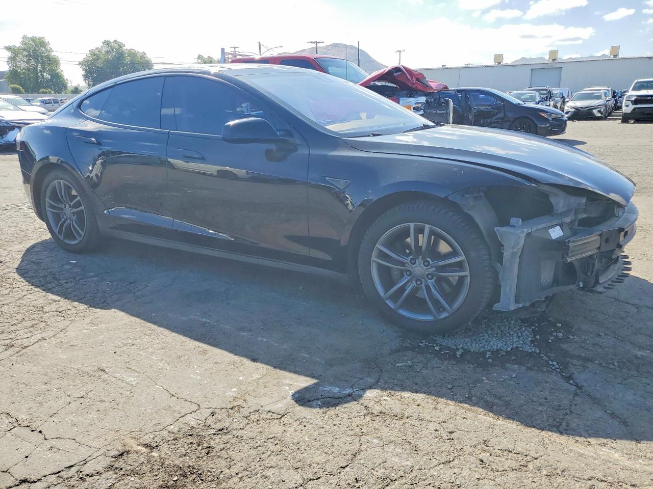 2015 Tesla Model S 60 Black vin: 5YJSA1S14FFP68821