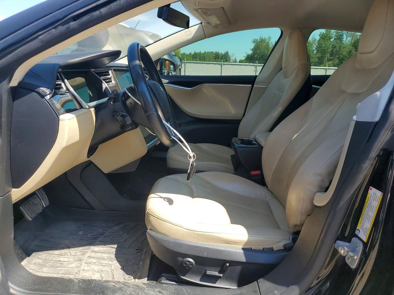 2014 Tesla Model S Black vin: 5YJSA1S15EFP38189