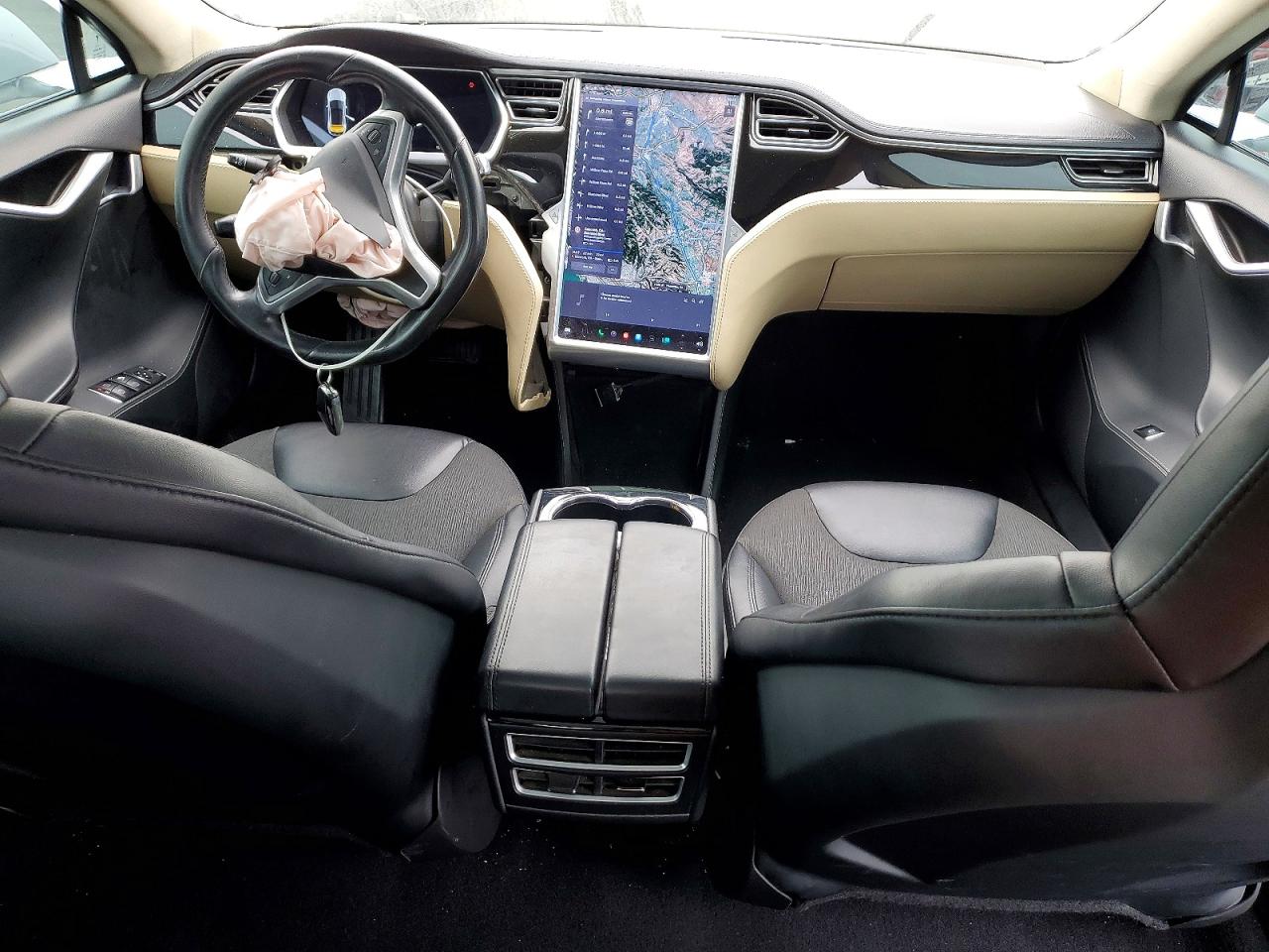 2014 Tesla Model S Silver vin: 5YJSA1S17EFP33222