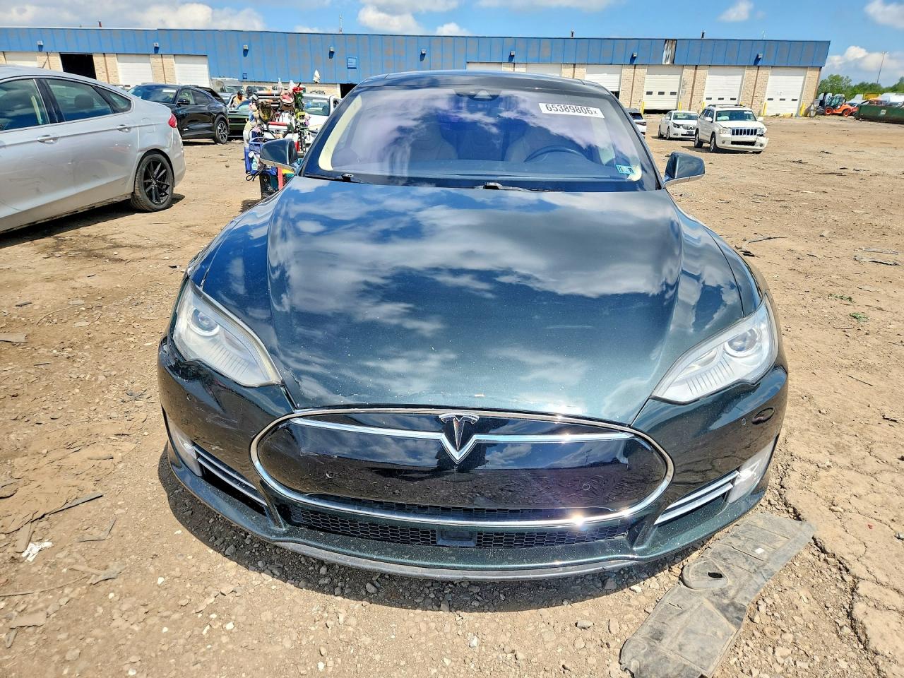 2014 Tesla Model S Green vin: 5YJSA1S18EFP50997