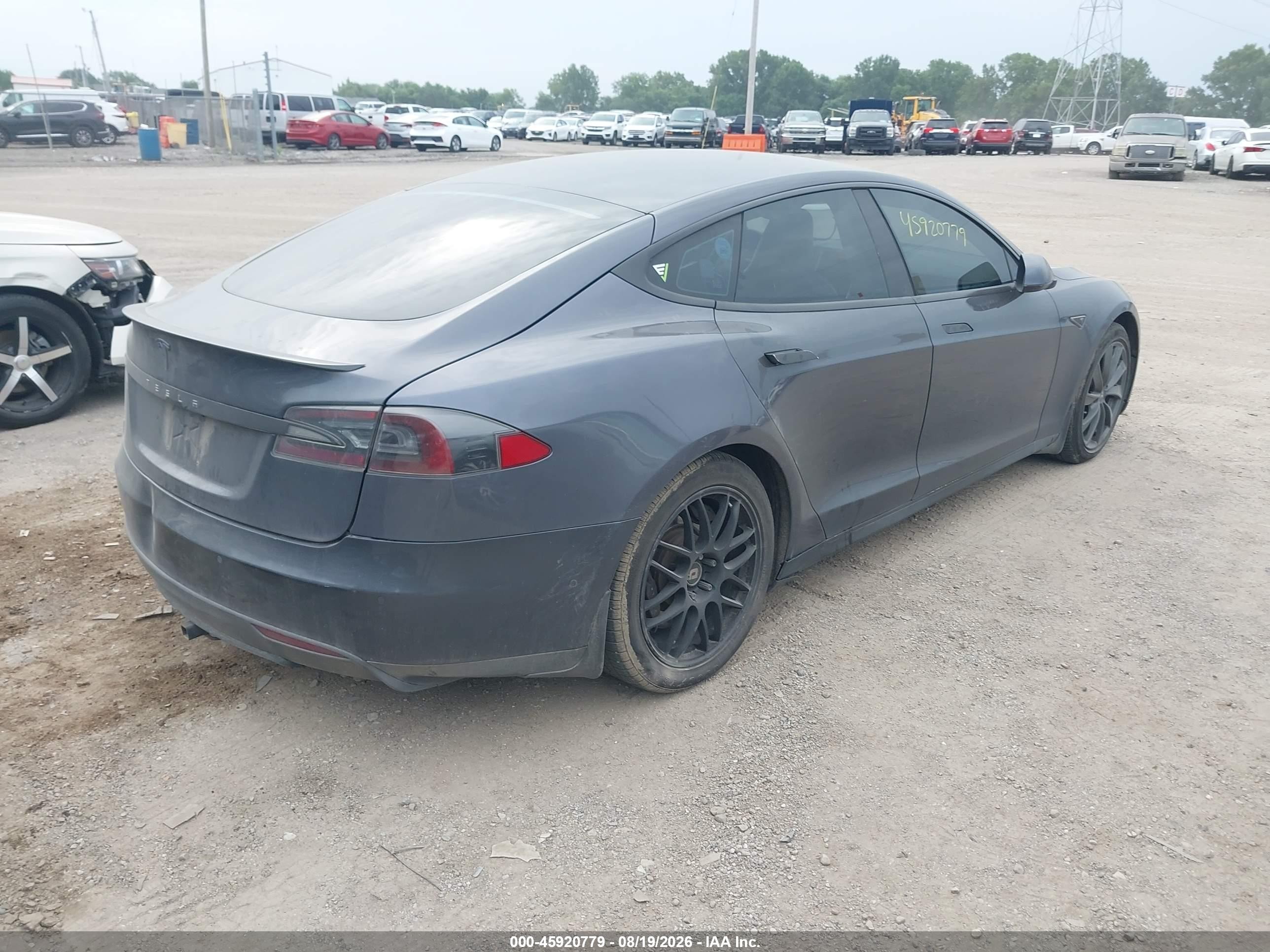 2015 Tesla Model S 70d/85d/p85d Gray vin: 5YJSA1S20FF087919
