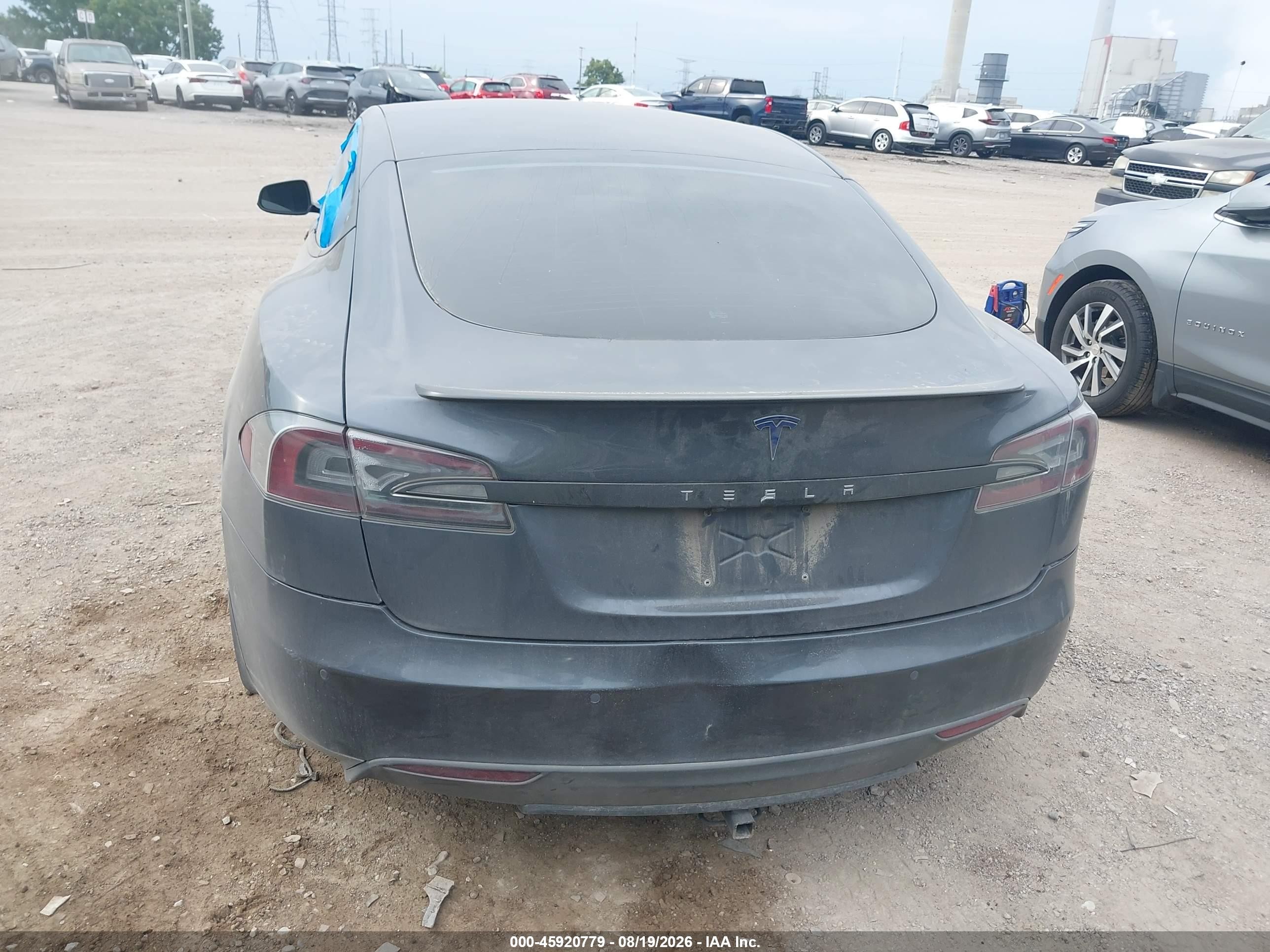 2015 Tesla Model S 70d/85d/p85d Gray vin: 5YJSA1S20FF087919